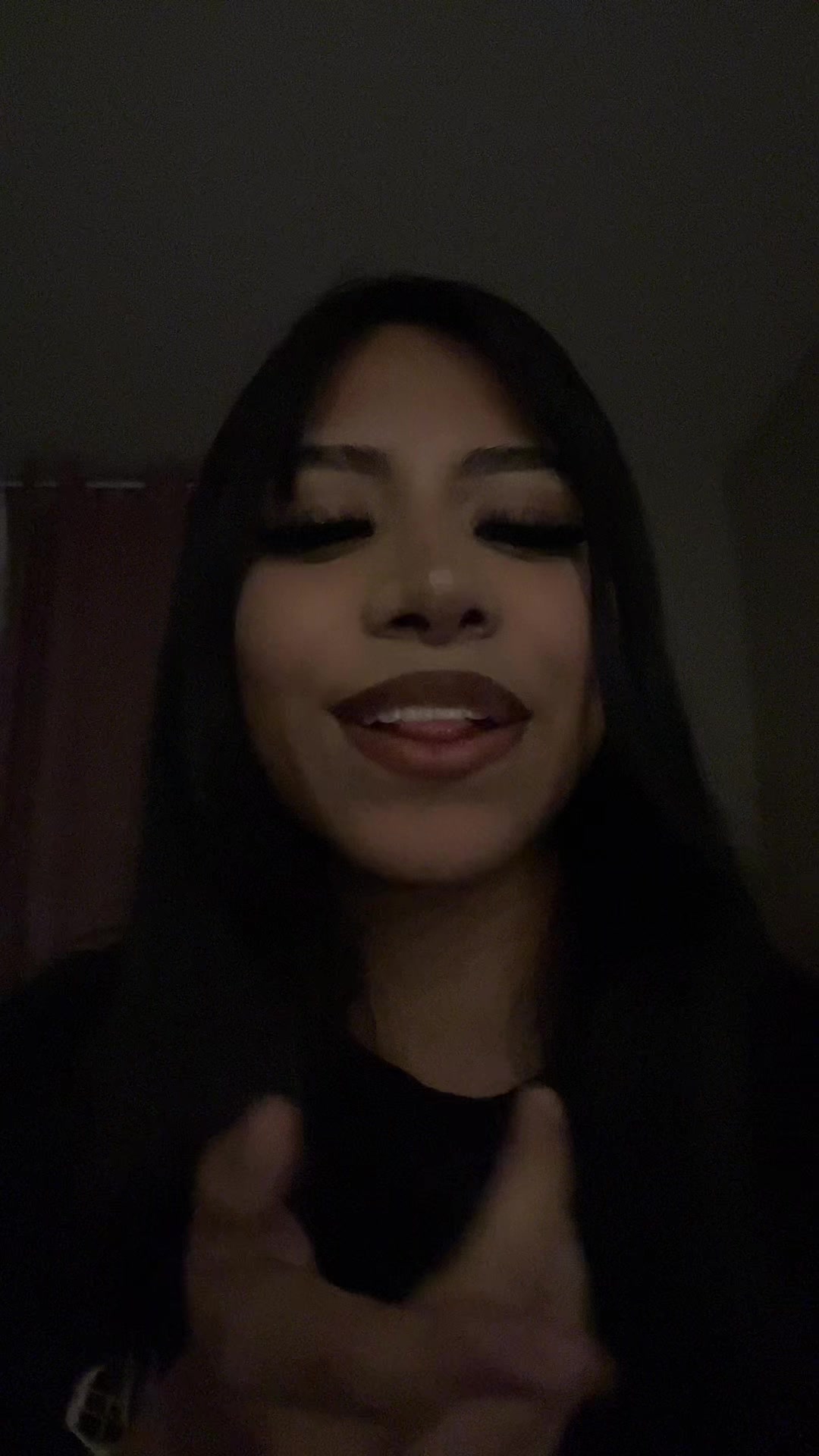 @ʟᴜɴᴀ ᴅᴀᴢᴇ🦇