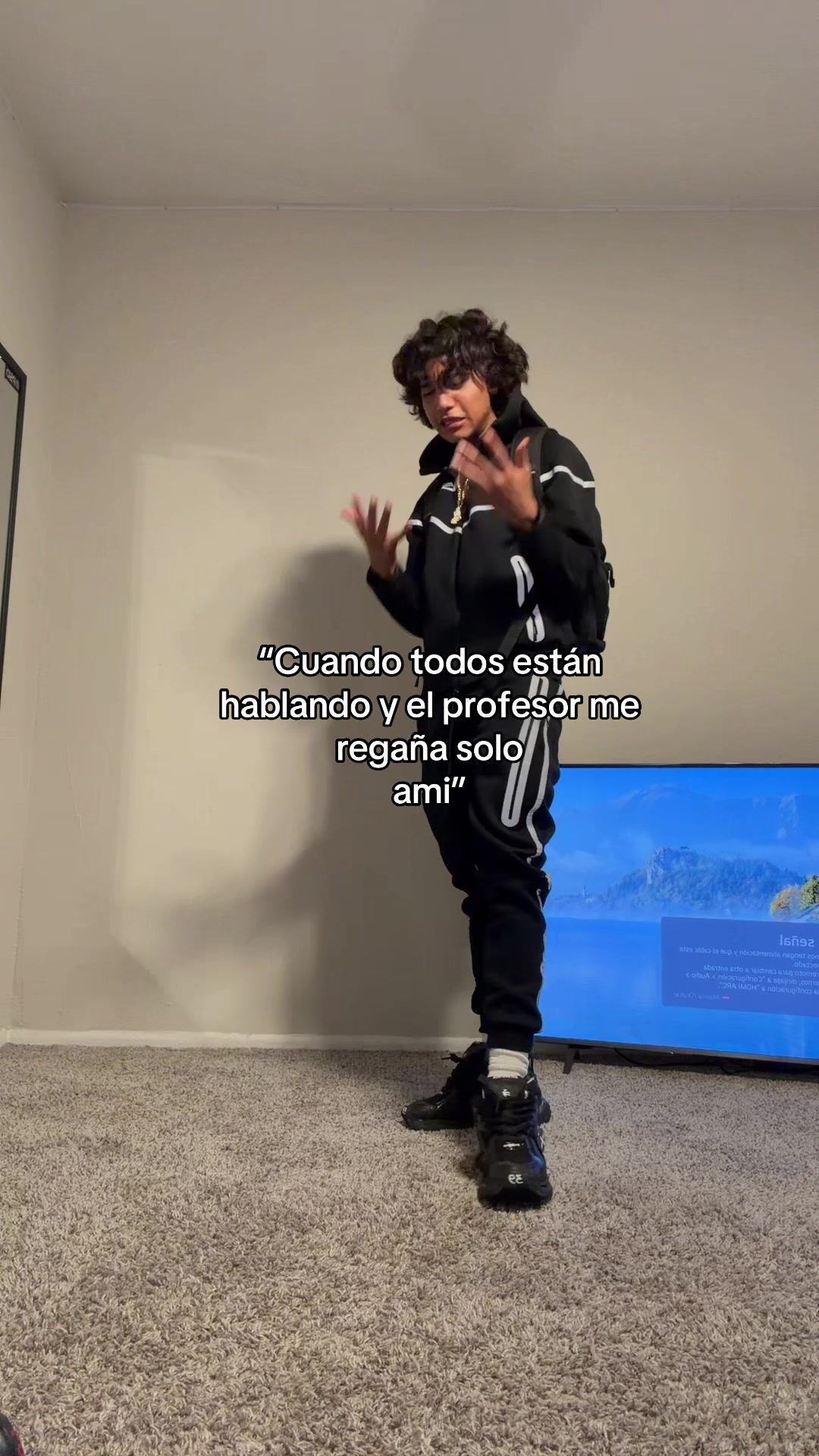 @Zurdo.