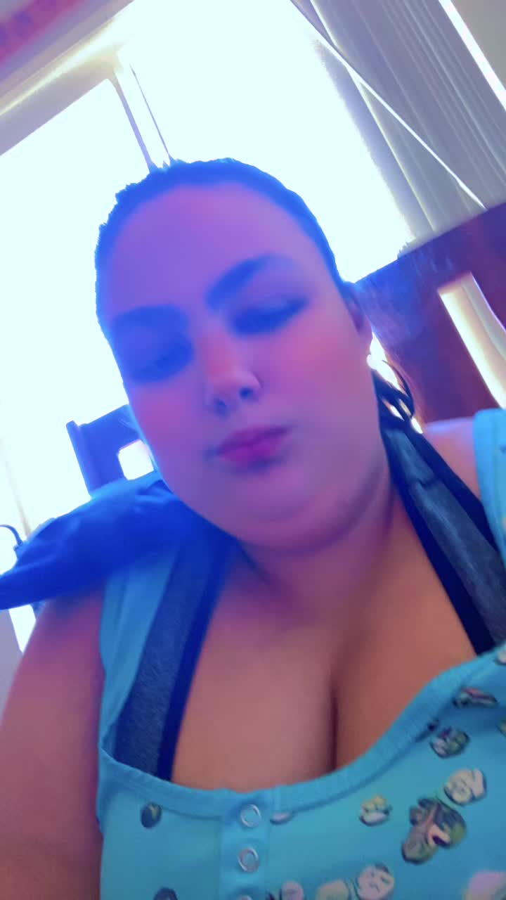 @alexistriggs