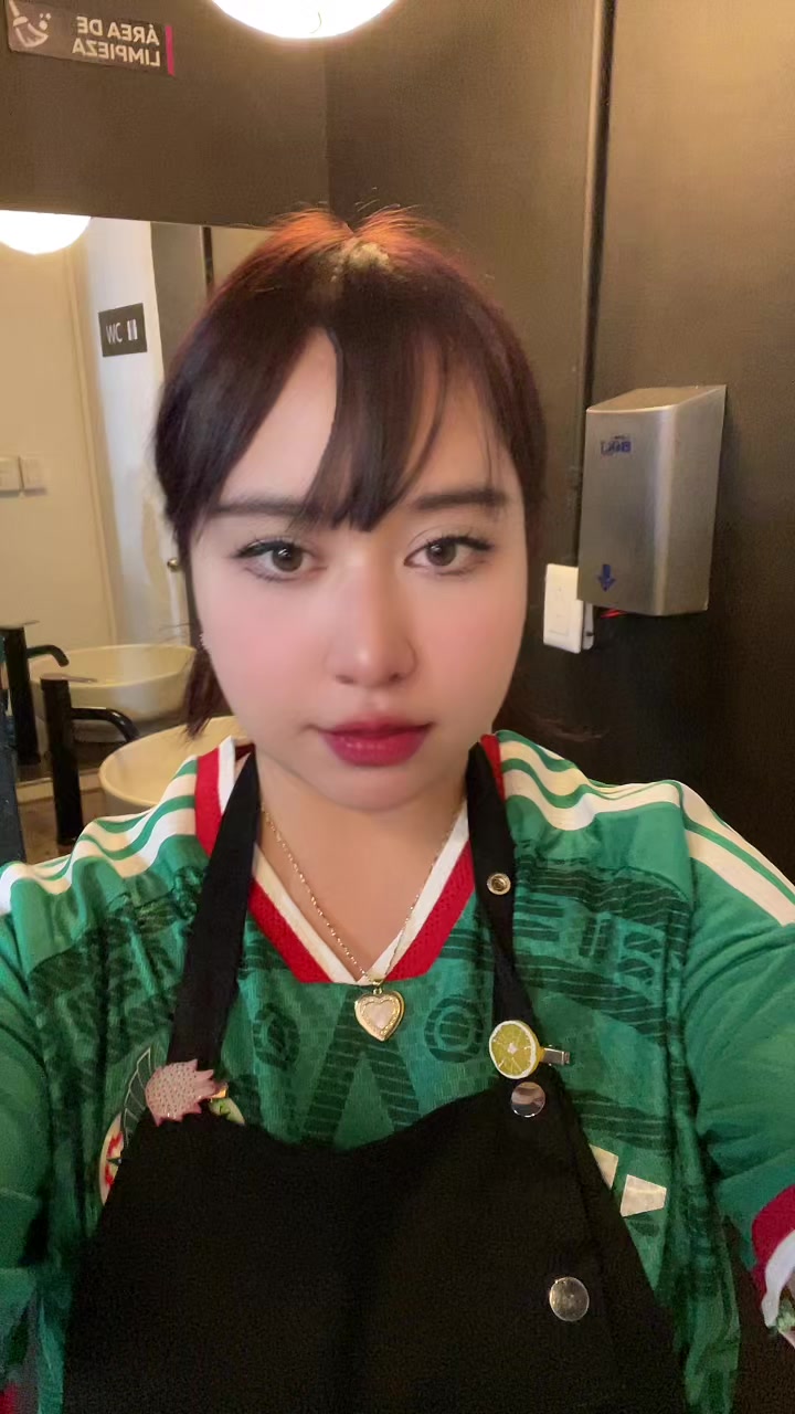 @メイ 花