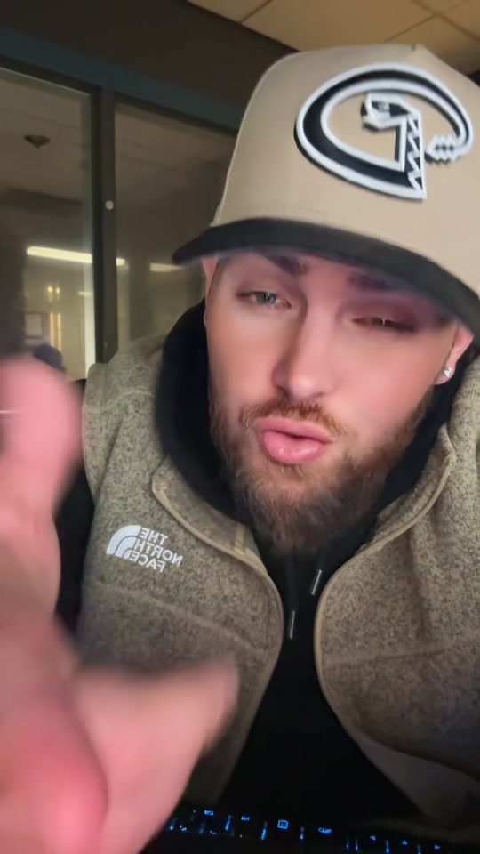 @BiG_Mo