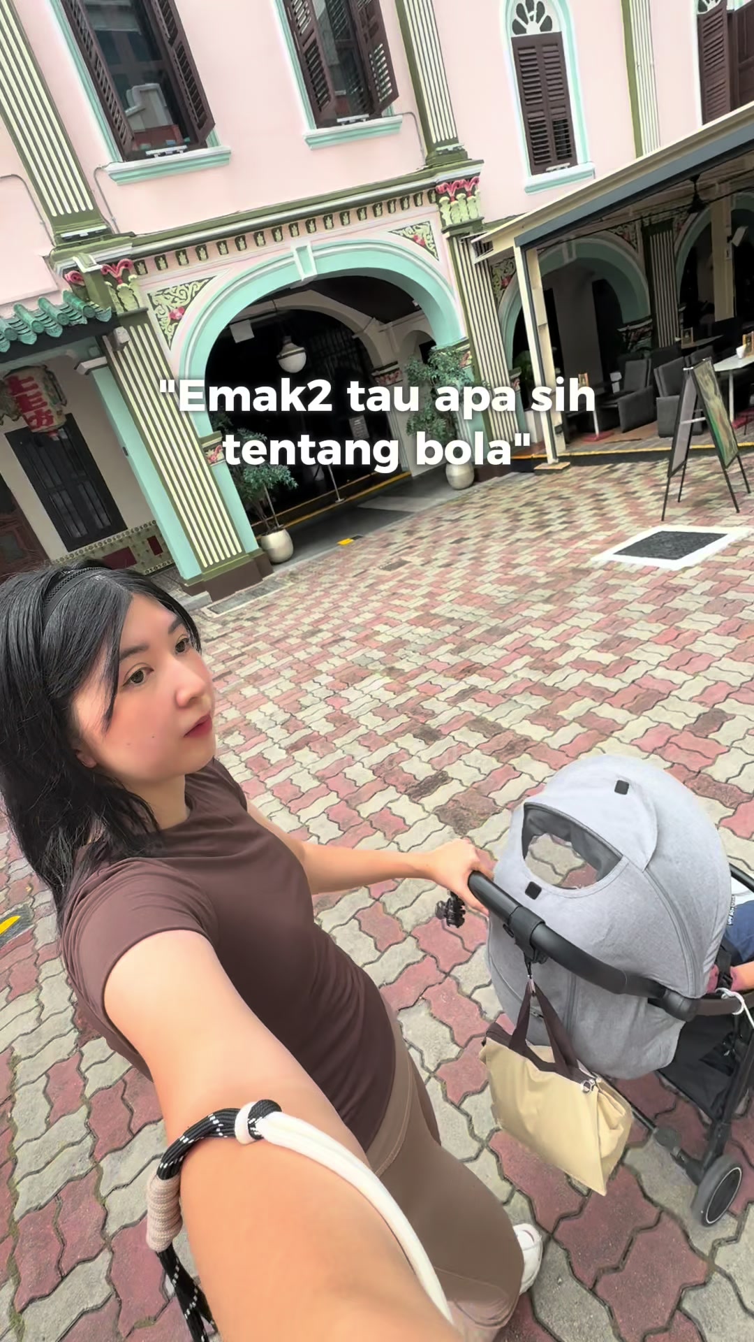 @Alviana Kalin