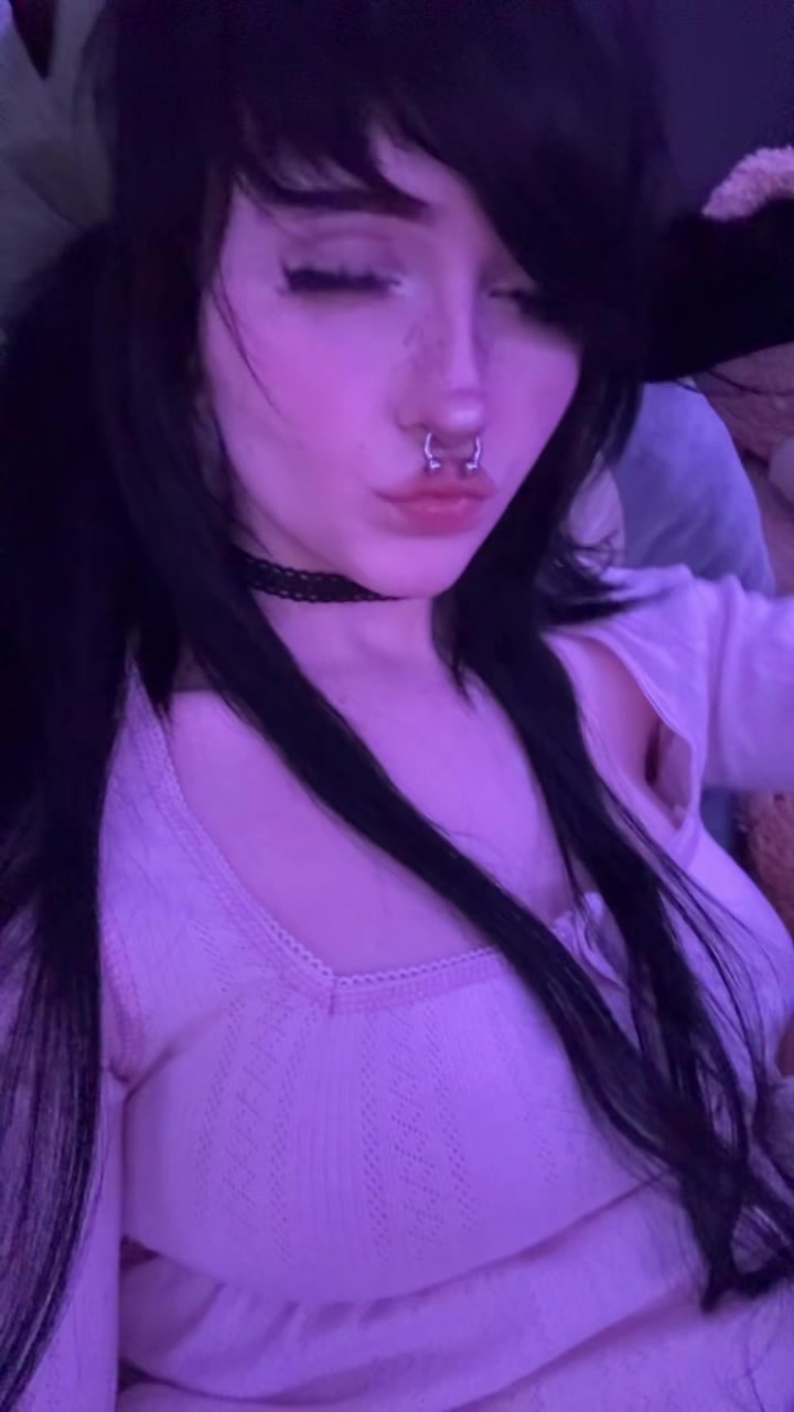 @꒰ᐡඉ ඉ꒱ 🍀🍭🦄