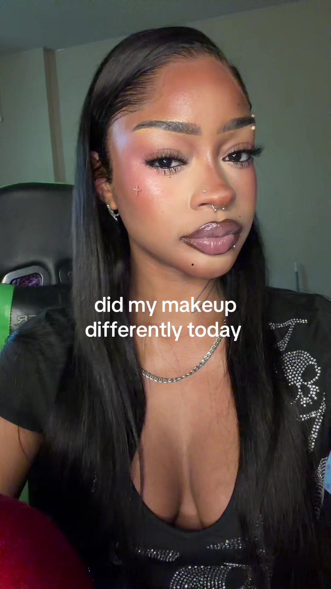 @himynamesunsirae