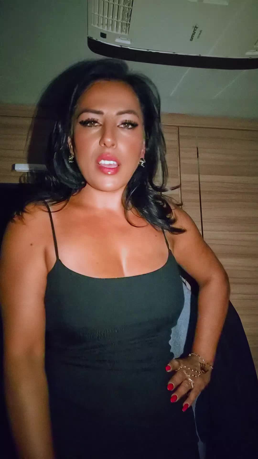 @melodie ❤️ ❤️ ❤️ 💋💋⚘️⚘️