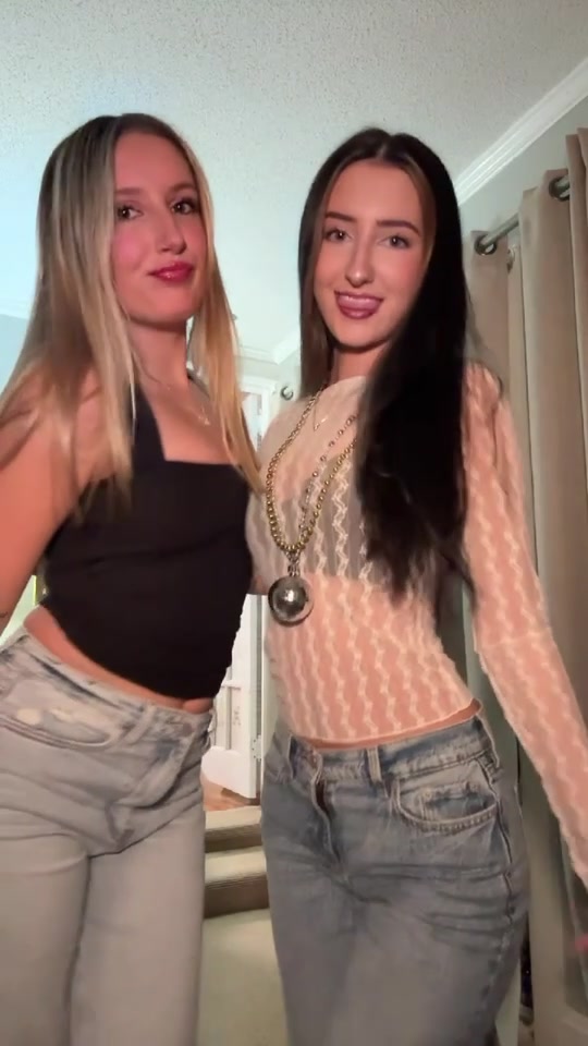 @bella