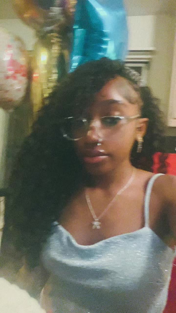 @letsbfrlkay