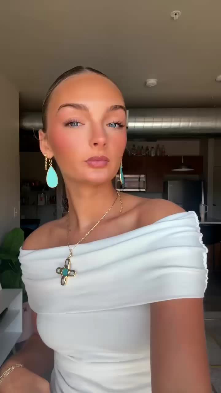 @Sophia_k