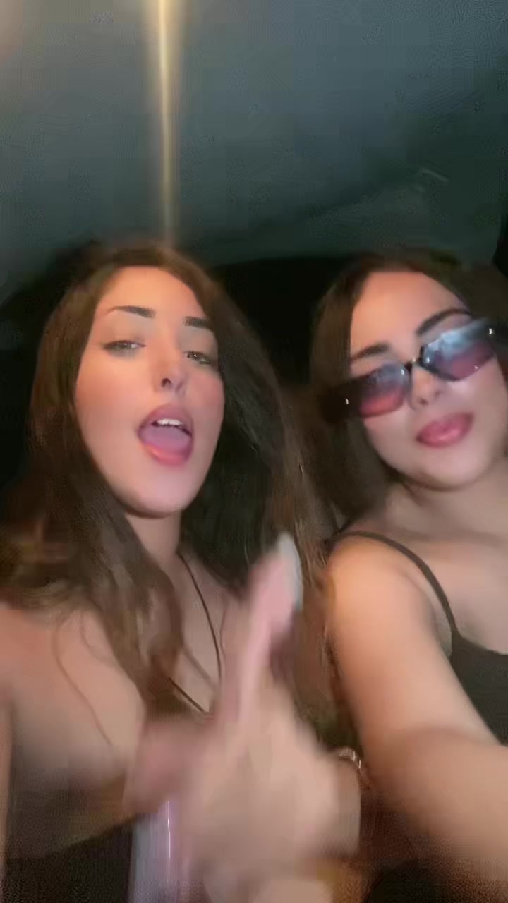 @Ghita El