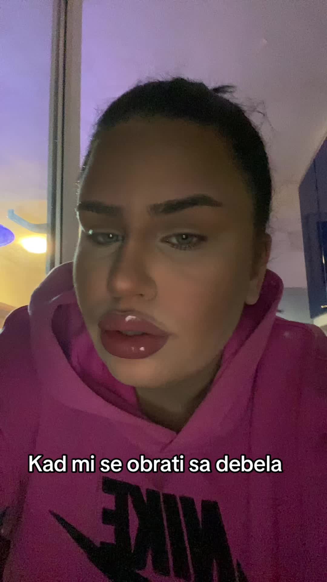 @Jovana 🦂
