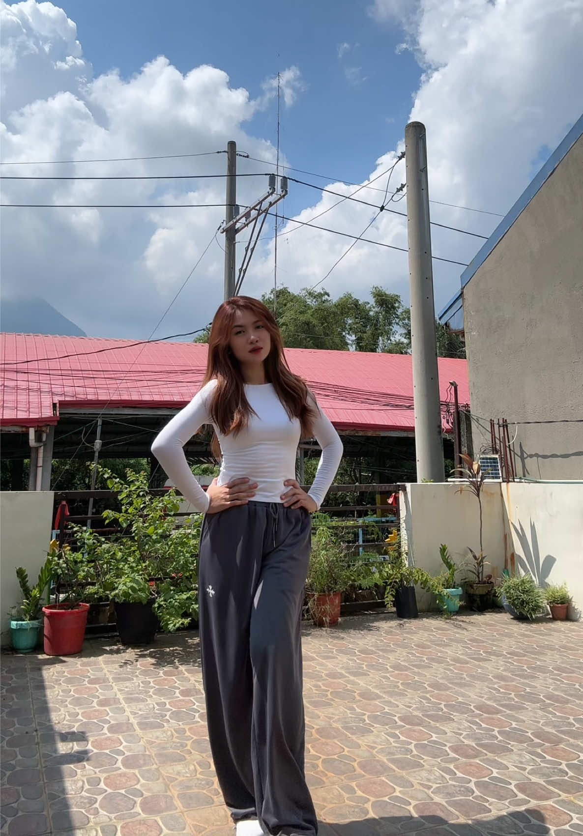 @umiilaw ang ngipin