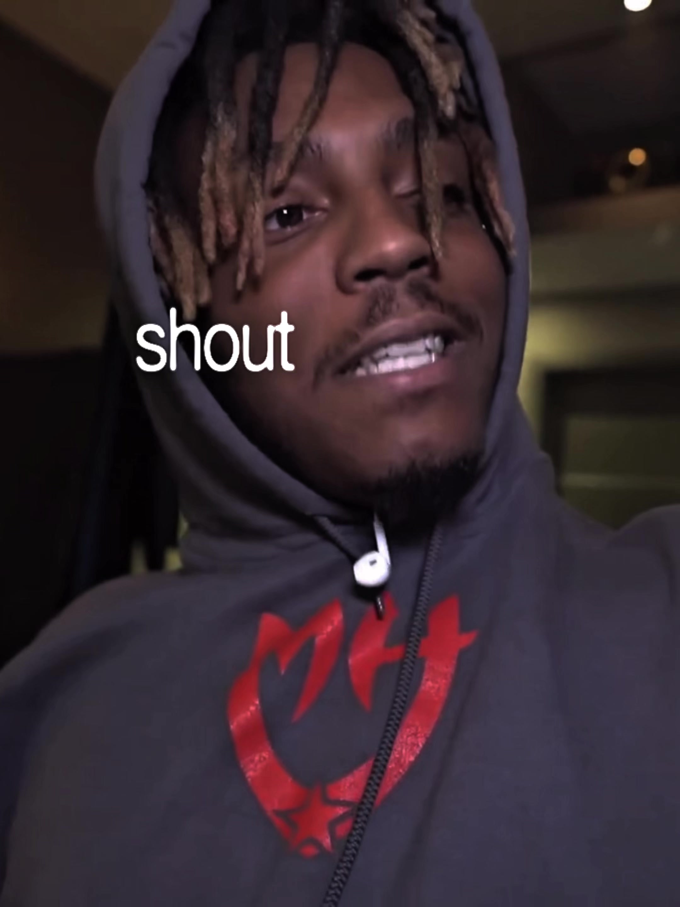 @️