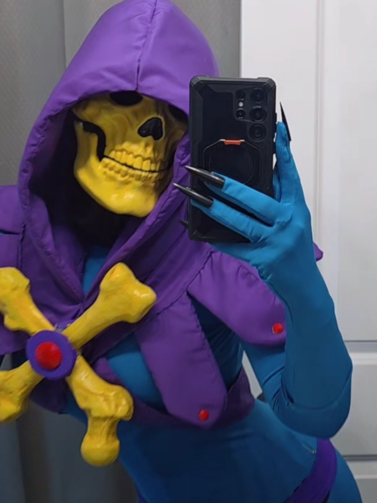 @DawnFrostCosplay