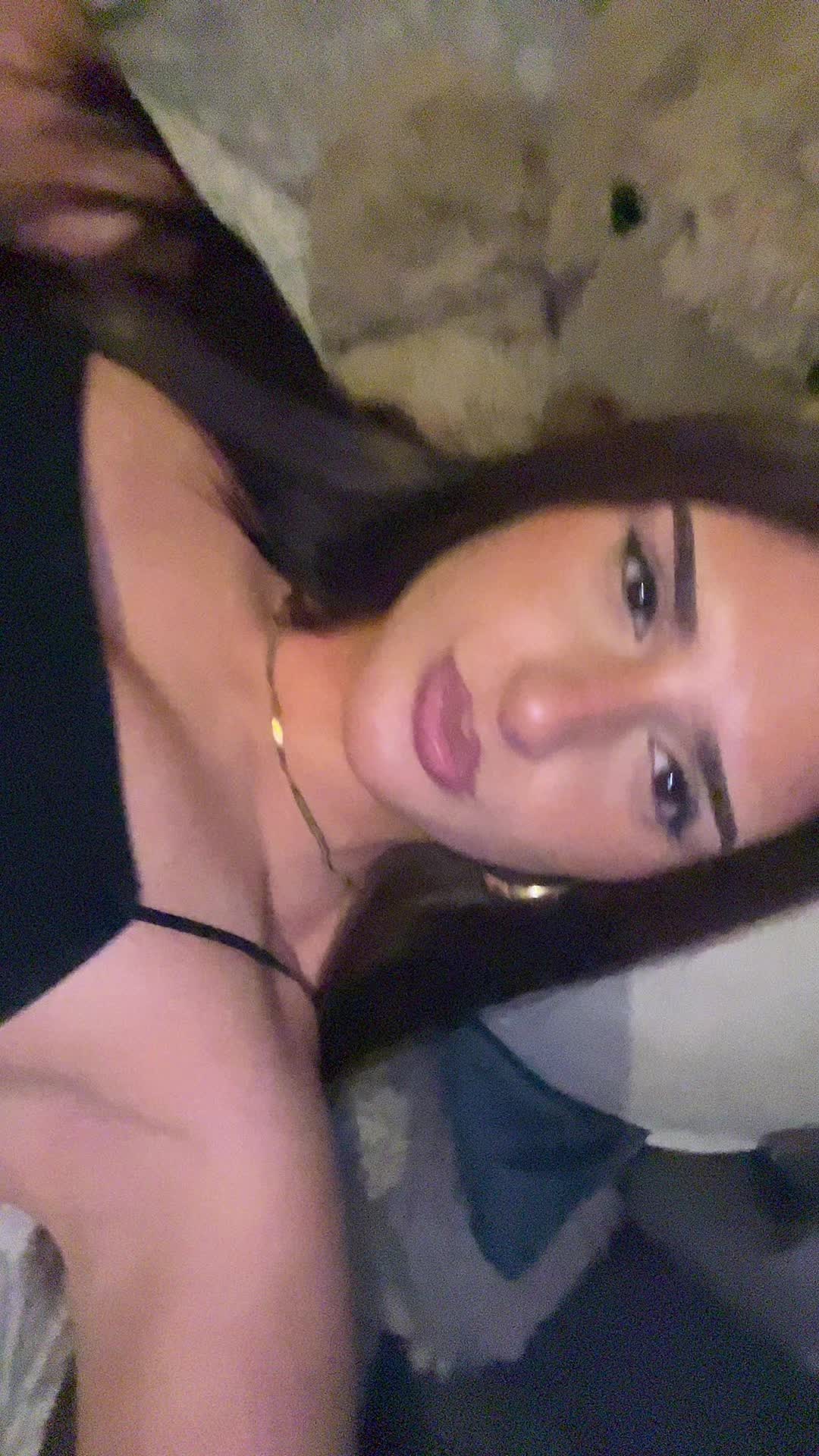 @⃟