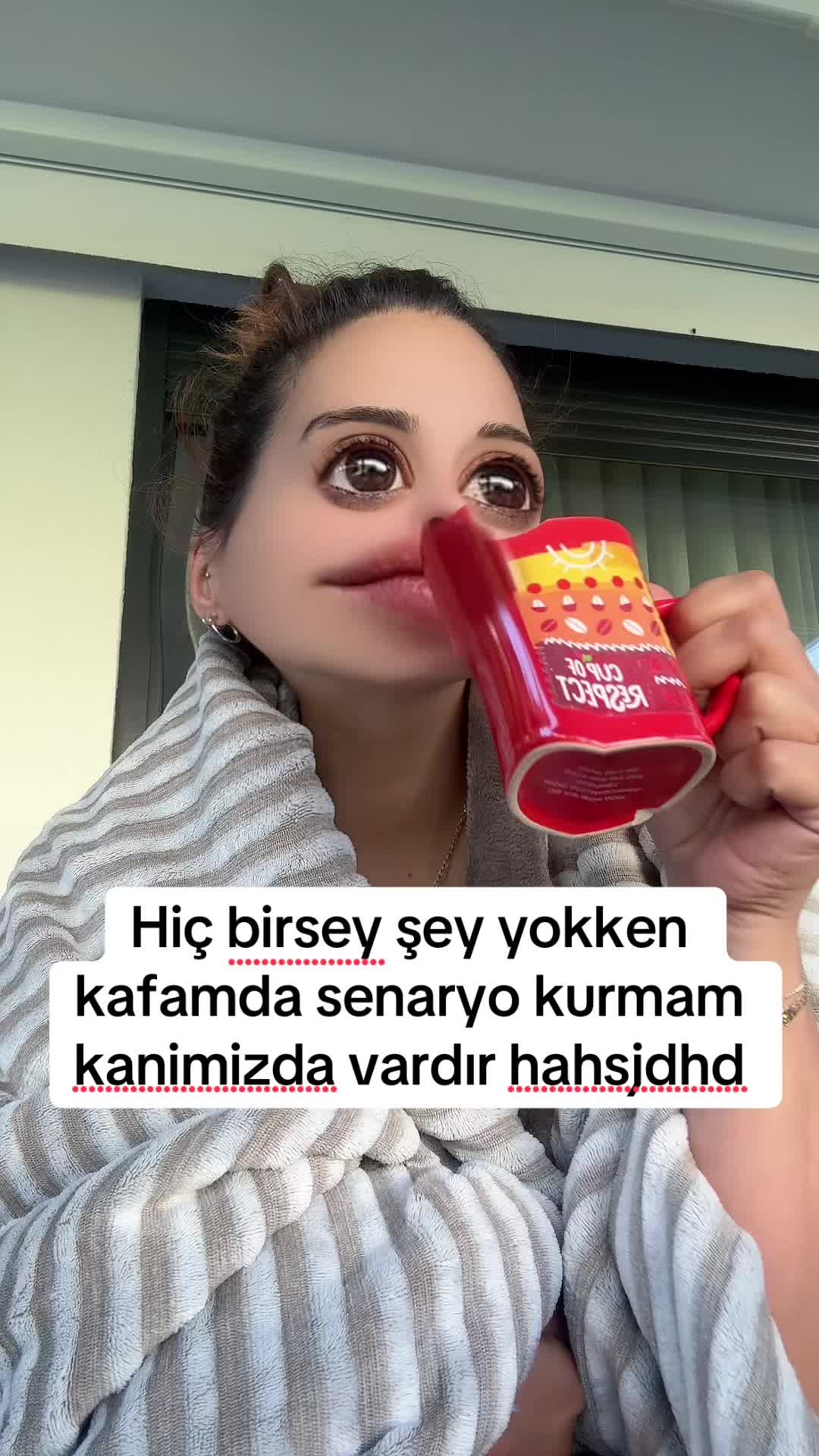 @eKe