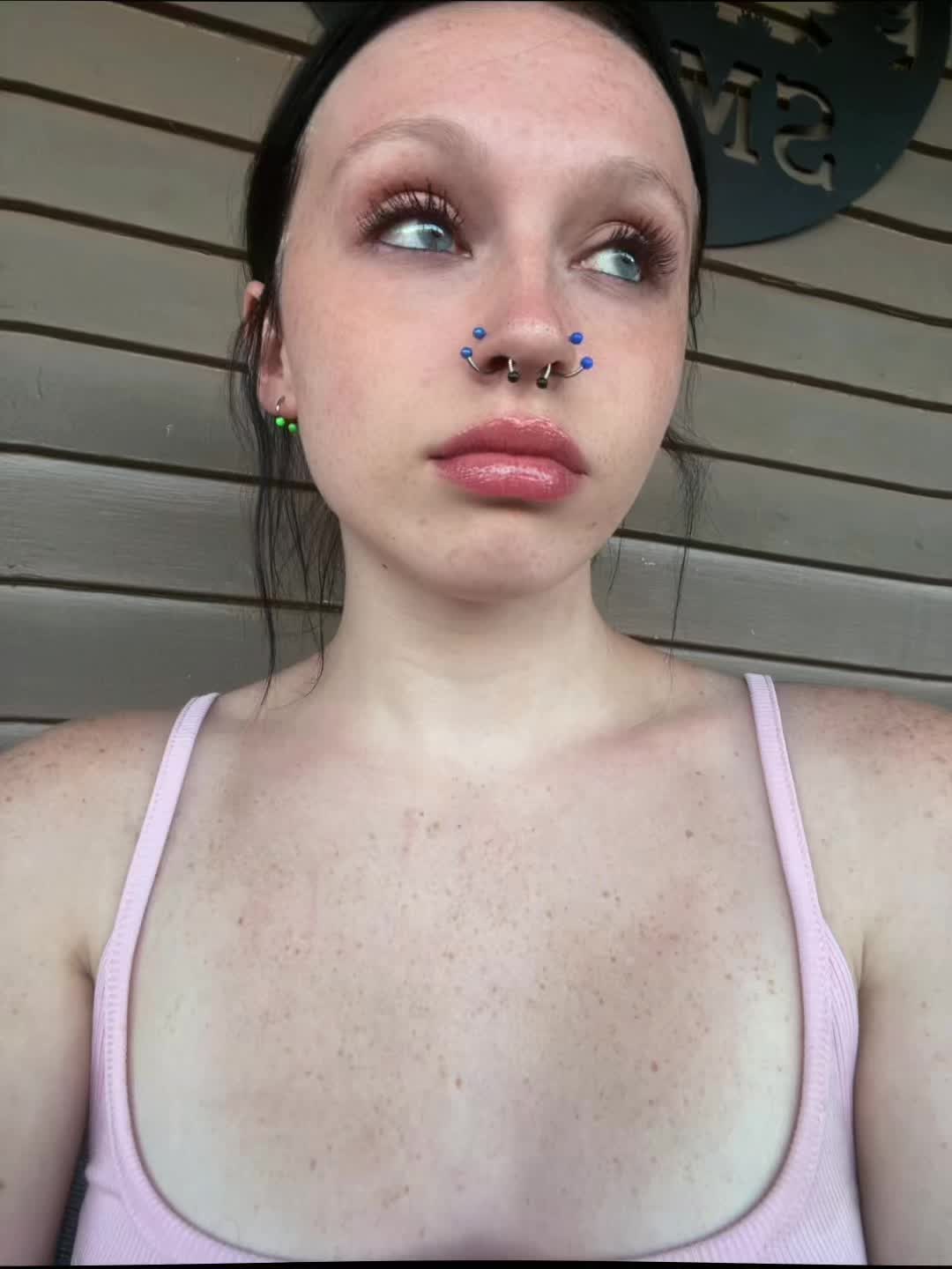@โ