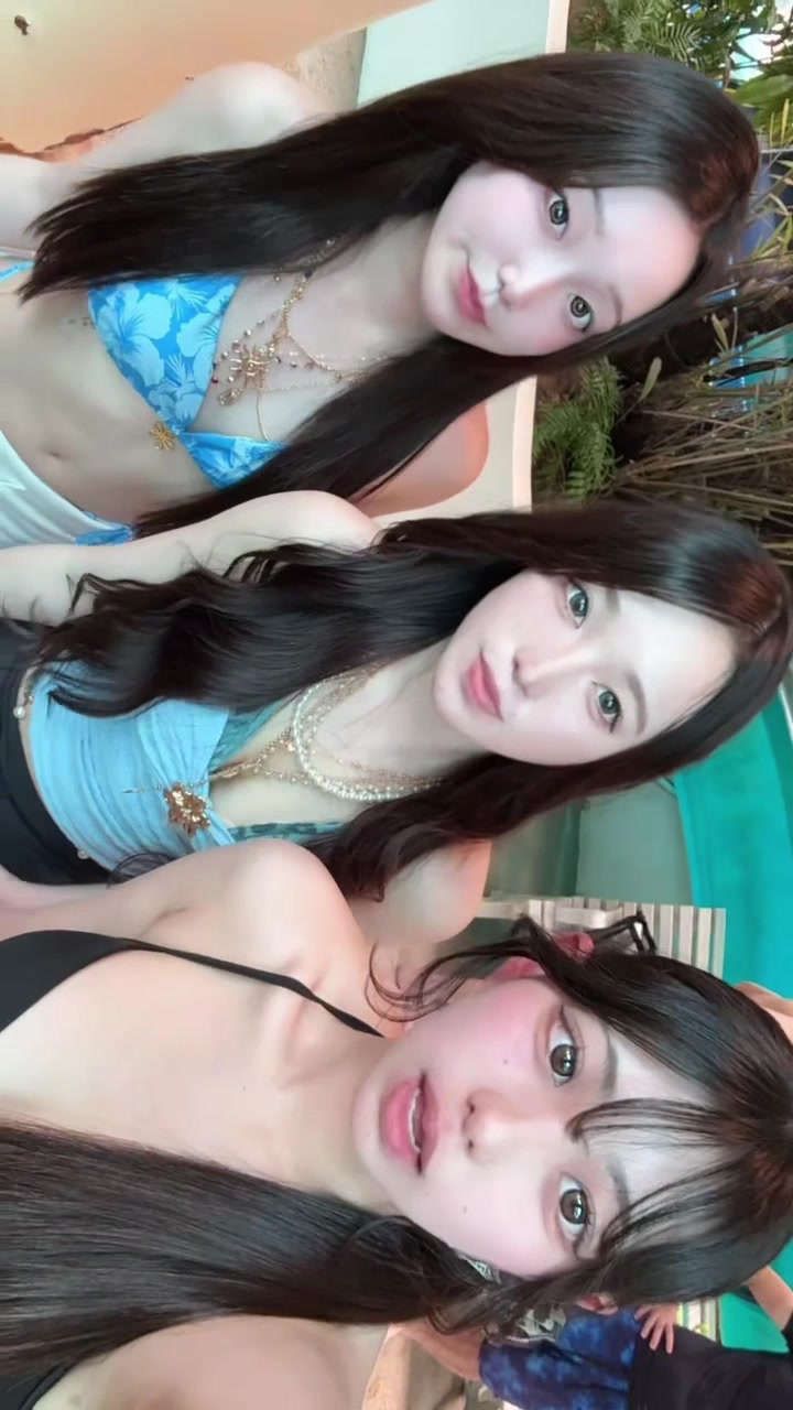 @とうこ