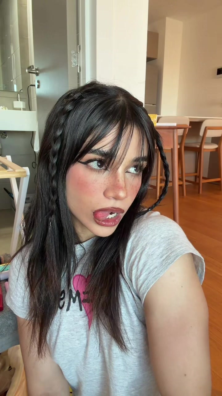 @alanafloresf 🖤