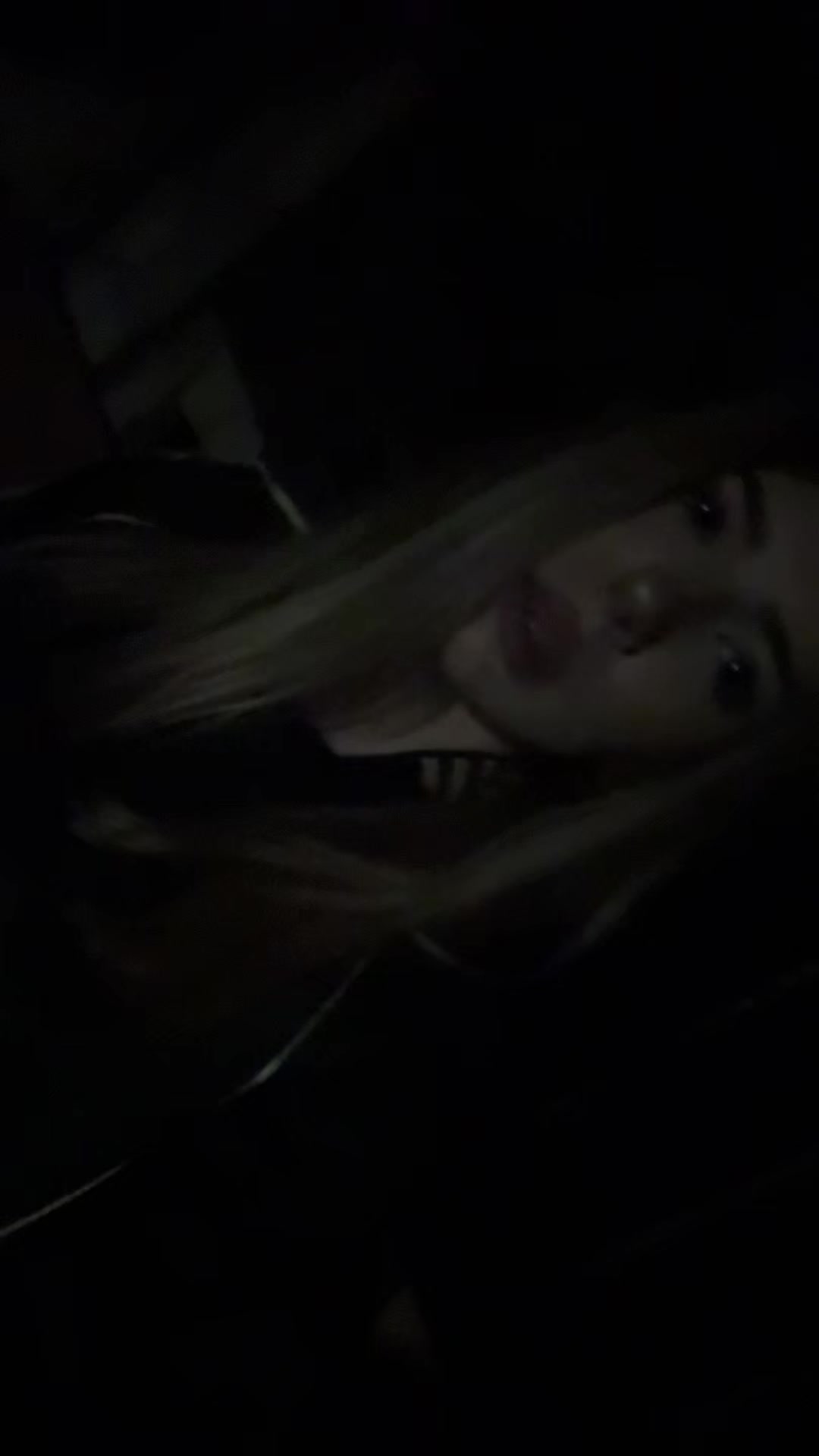 @𖣂