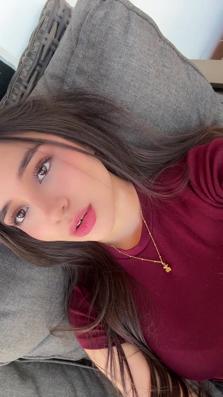 @Noemy🦋