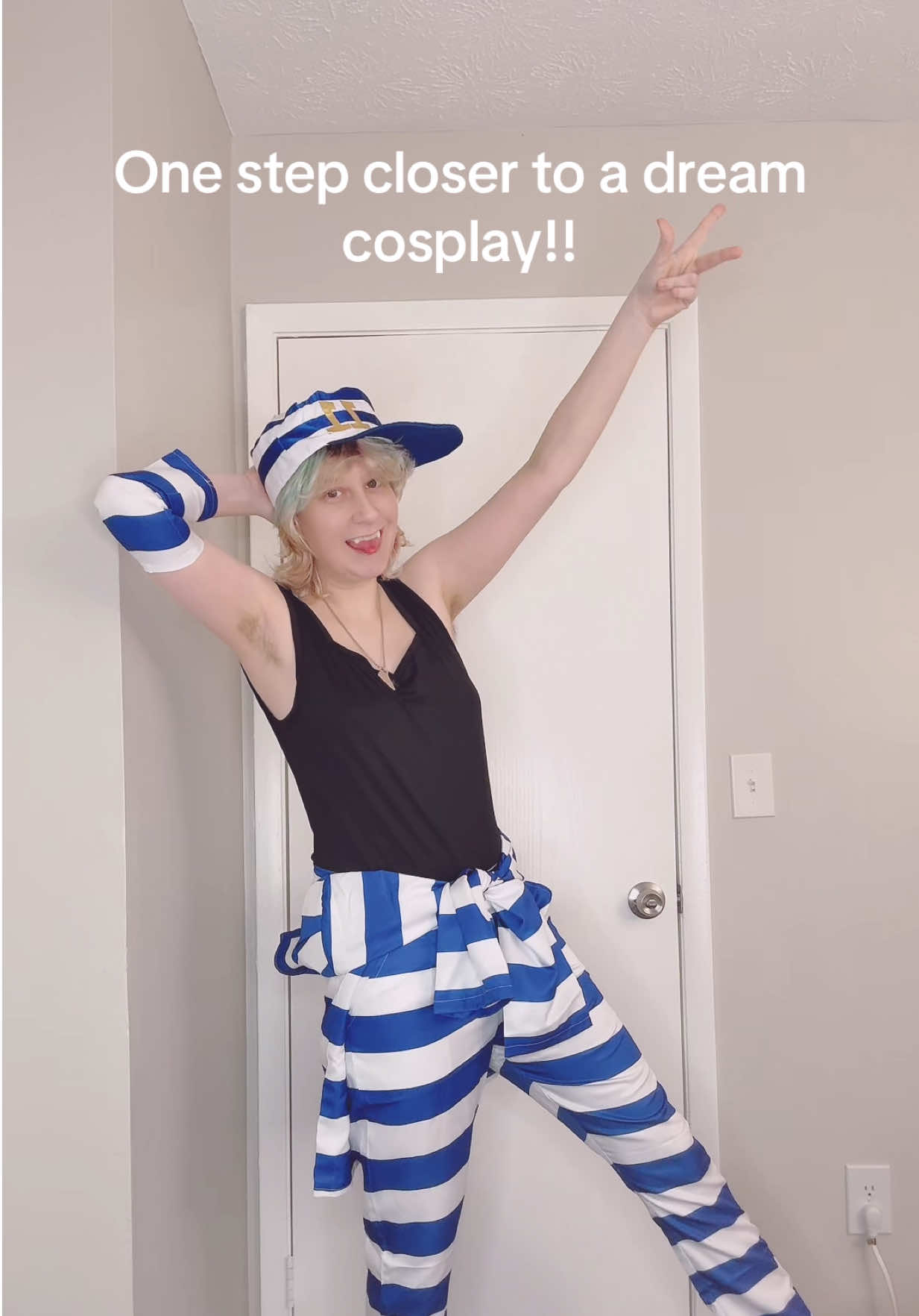 @I cosplay fictional felons