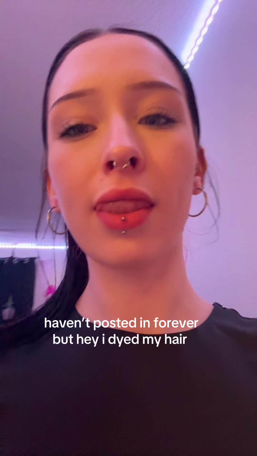 @skullyjade