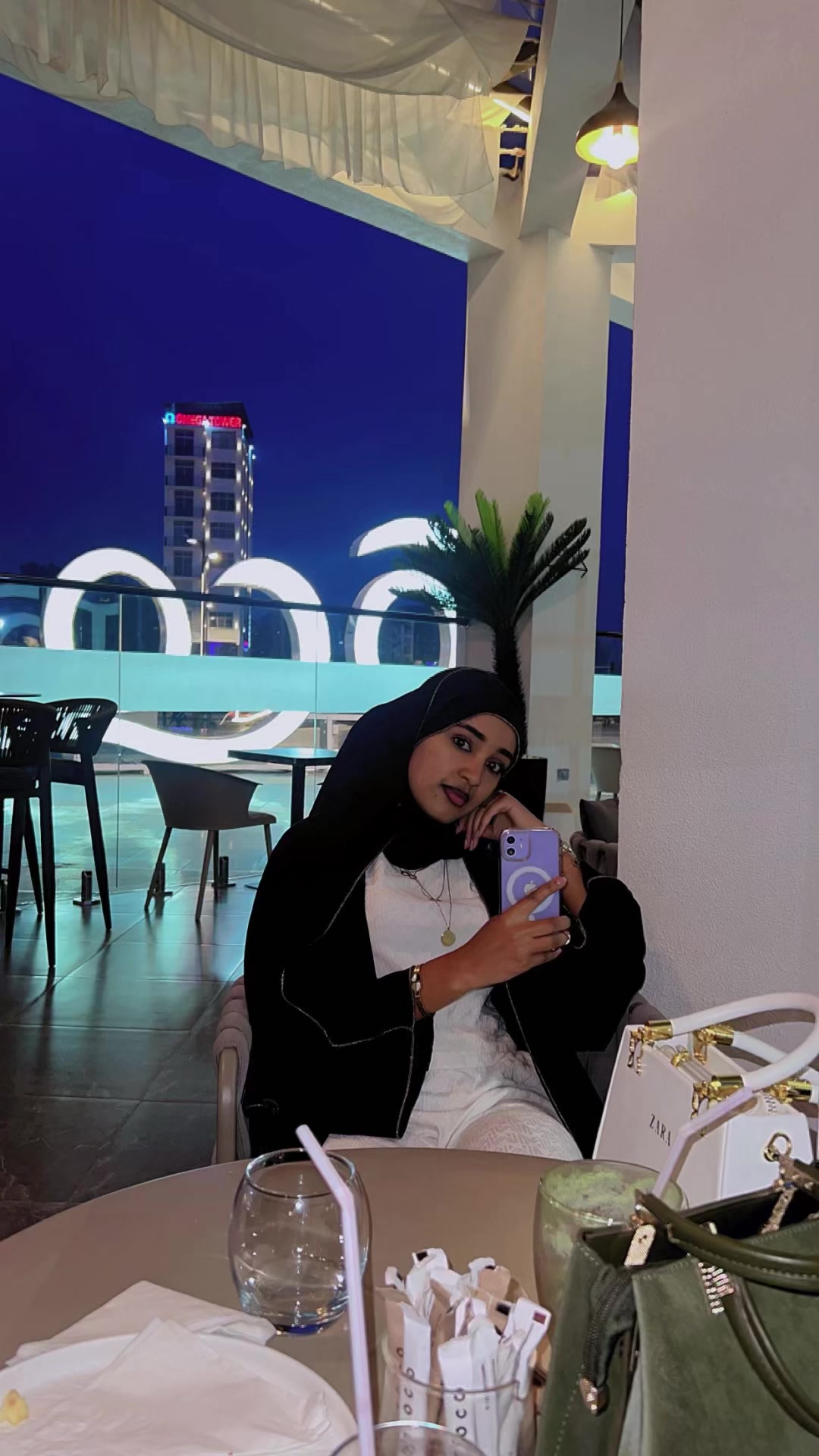 @miss_hik