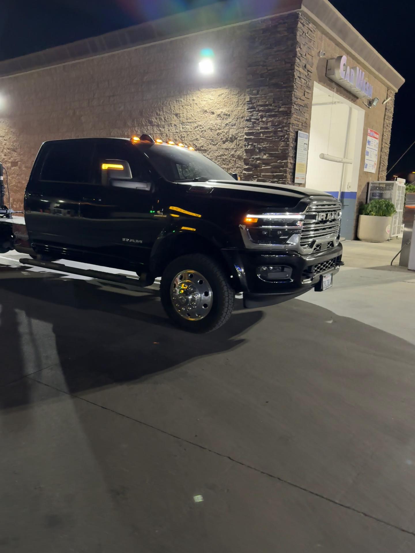 @Straight haulin