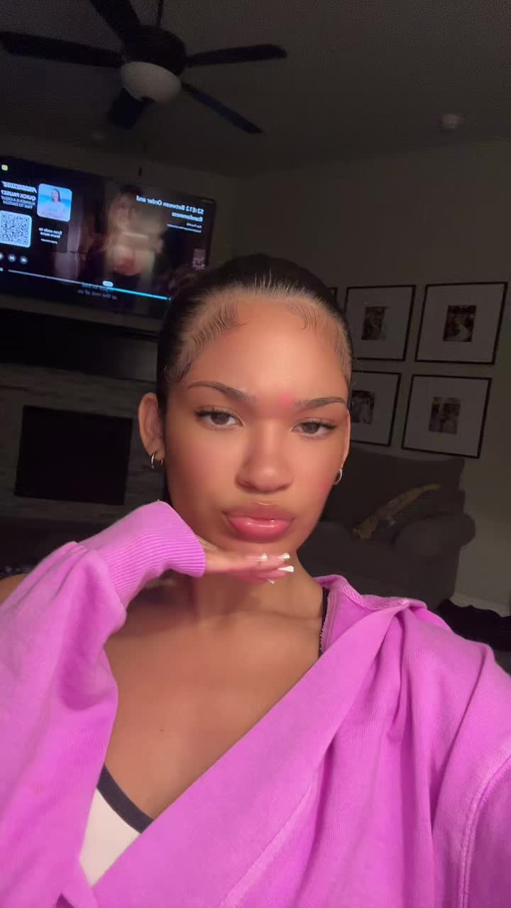 @SKYLAR✨💖