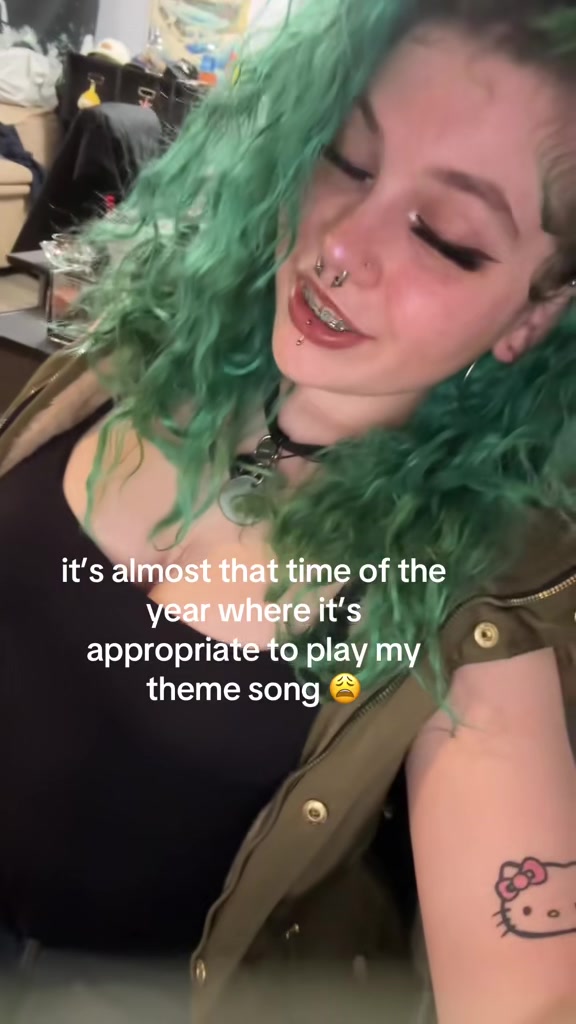 @mshellolitty