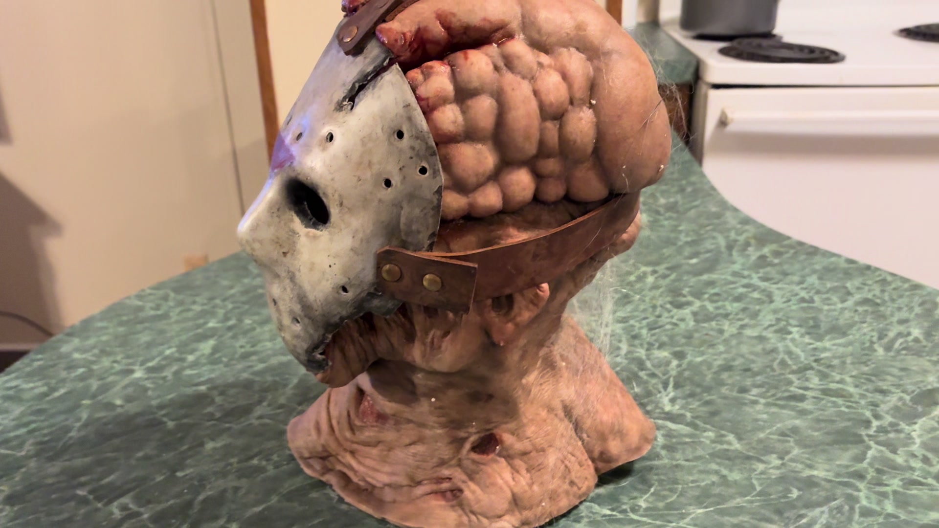 @huskinshorror