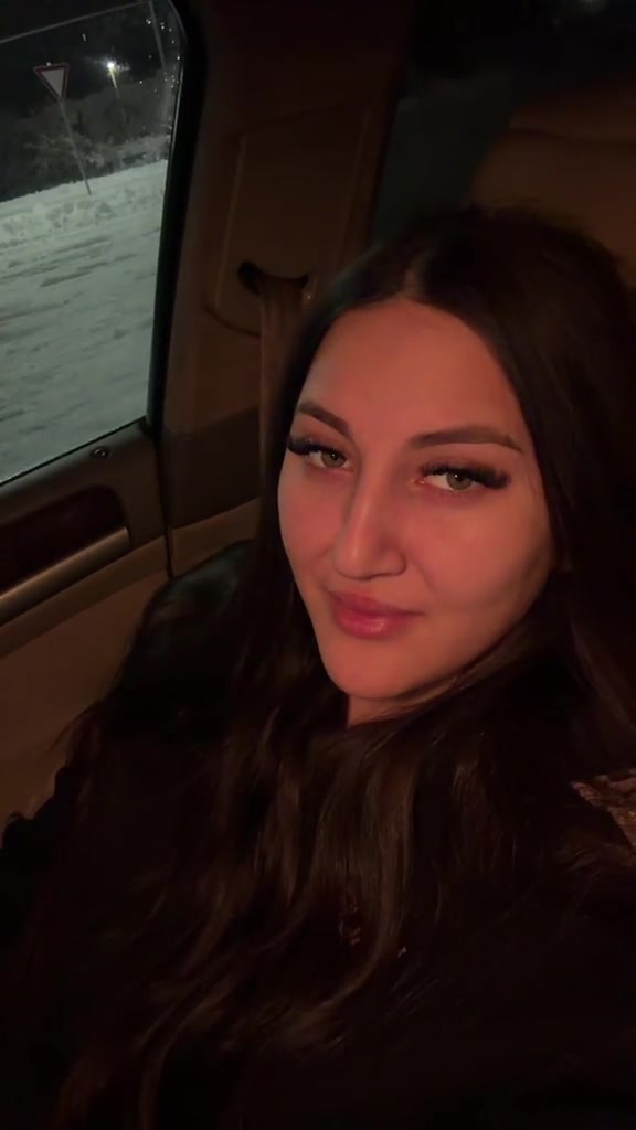 @Elenaa
