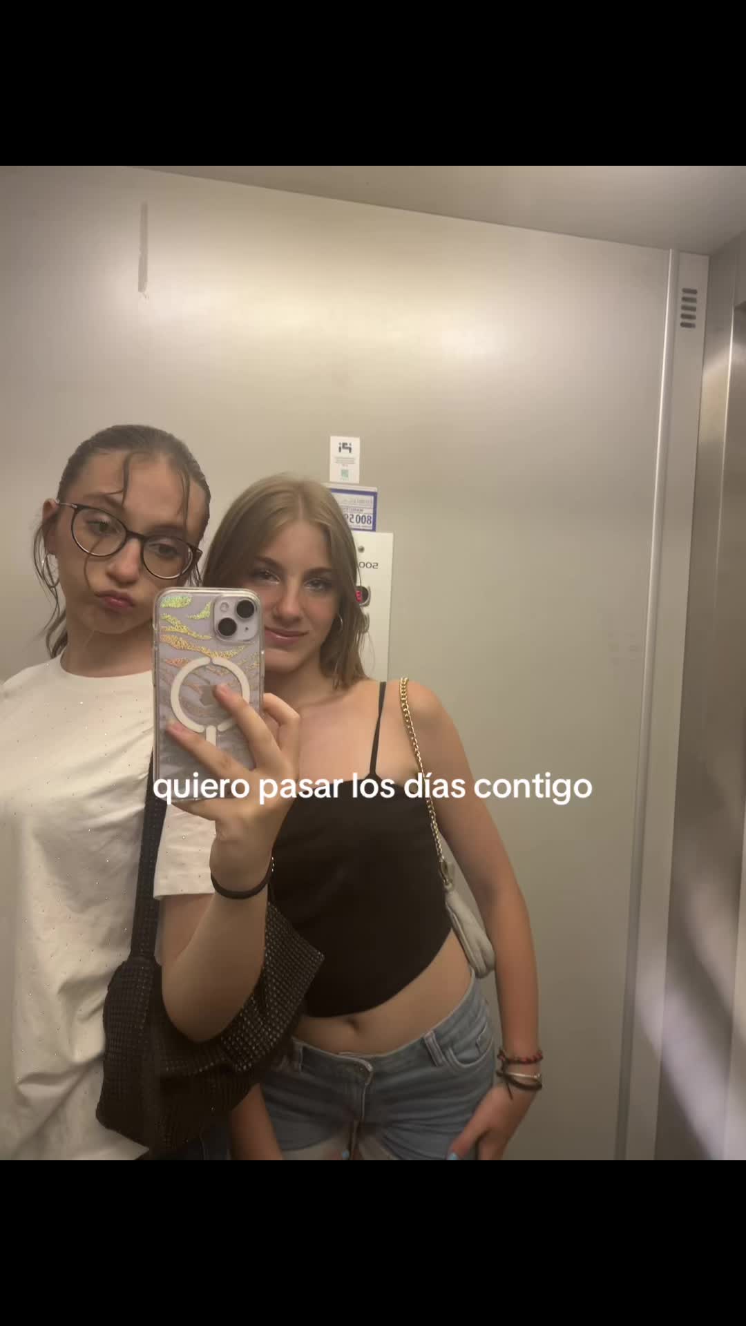 @Ilaria_25