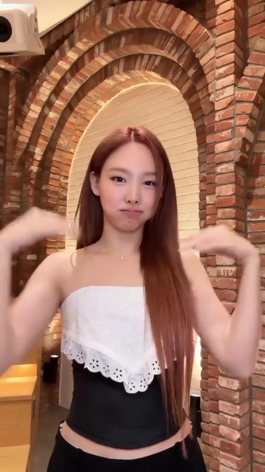 @⌗ 𝓐𝒏𝒆 ! 🌈