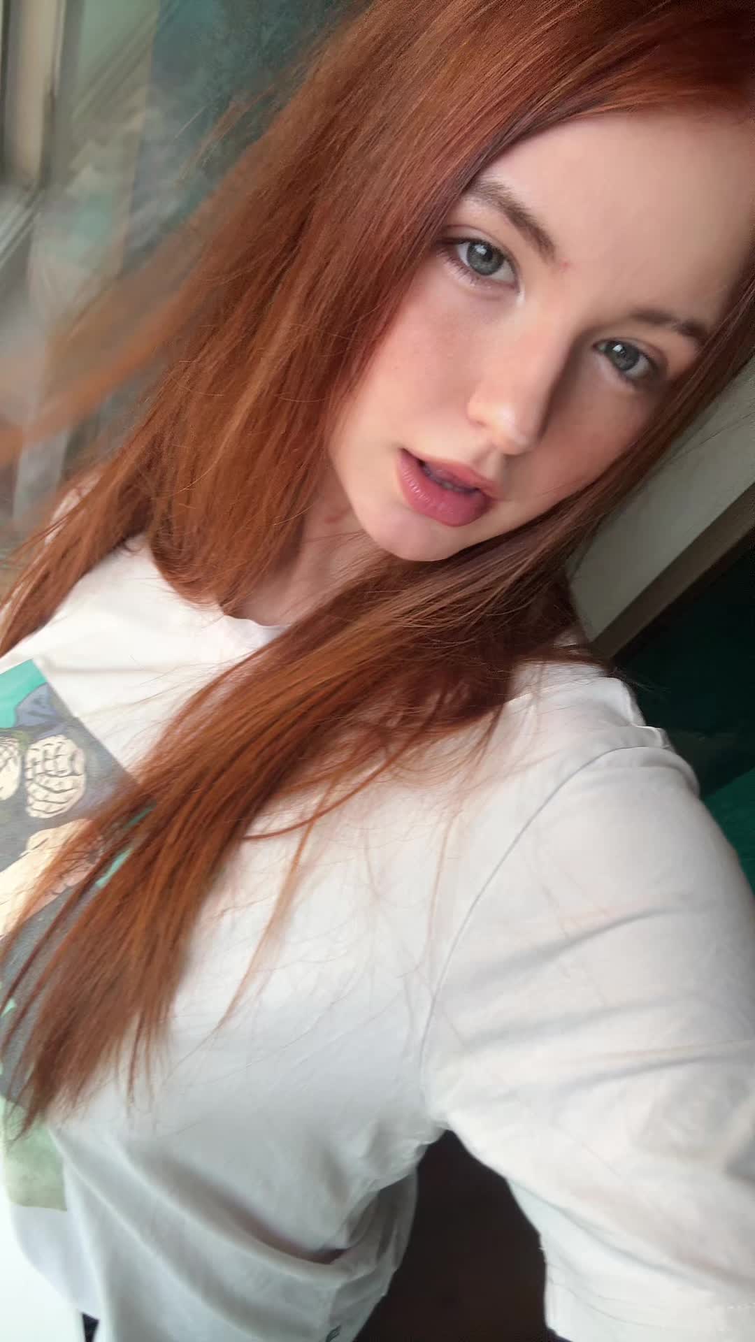 @Ищу девушку пиши я