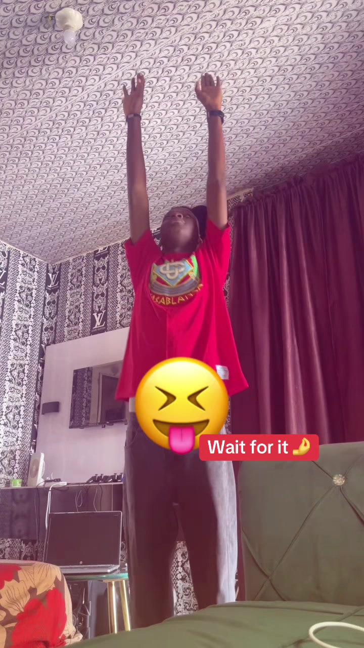 @Moni_zain