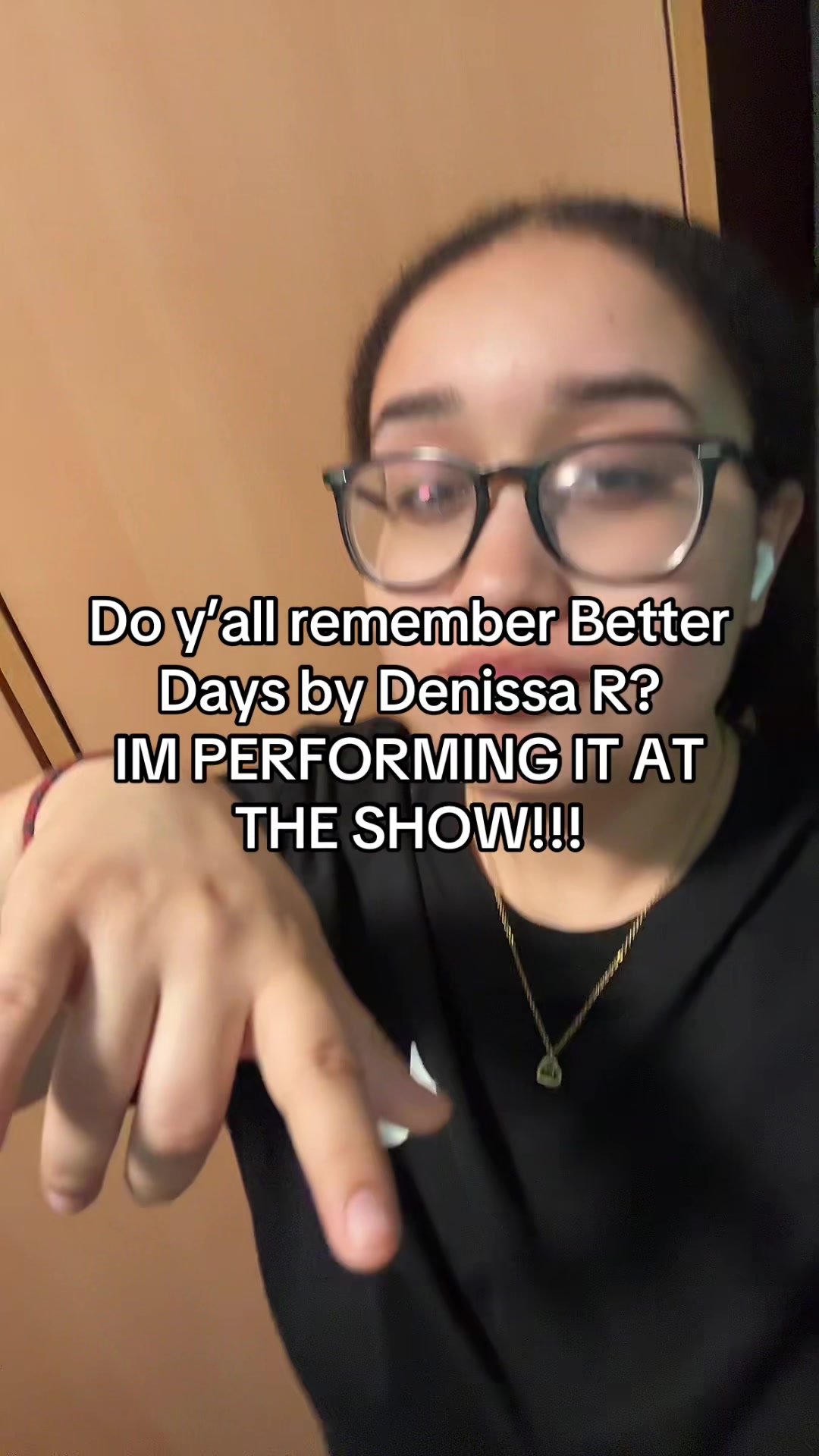 @Denissa R