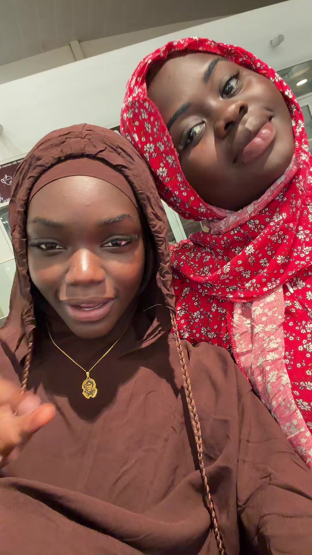 @Amyy🇸🇳
