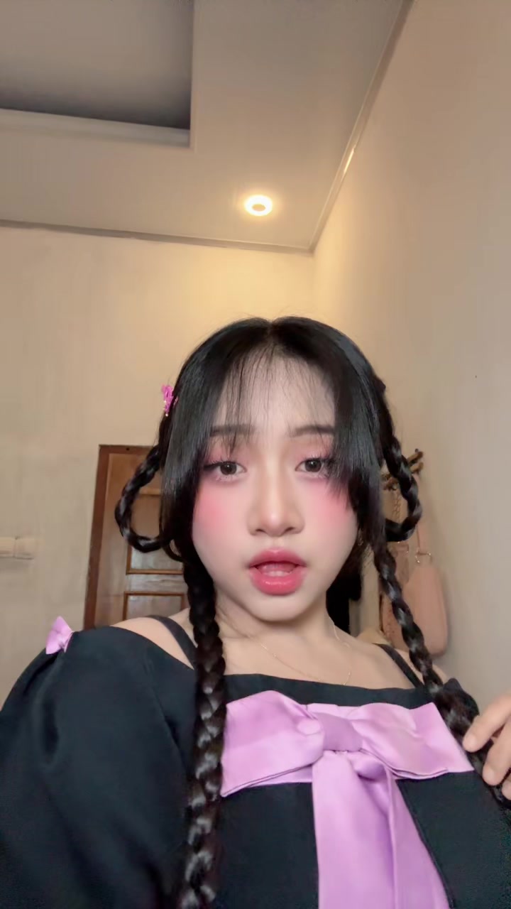 @Agnes amora