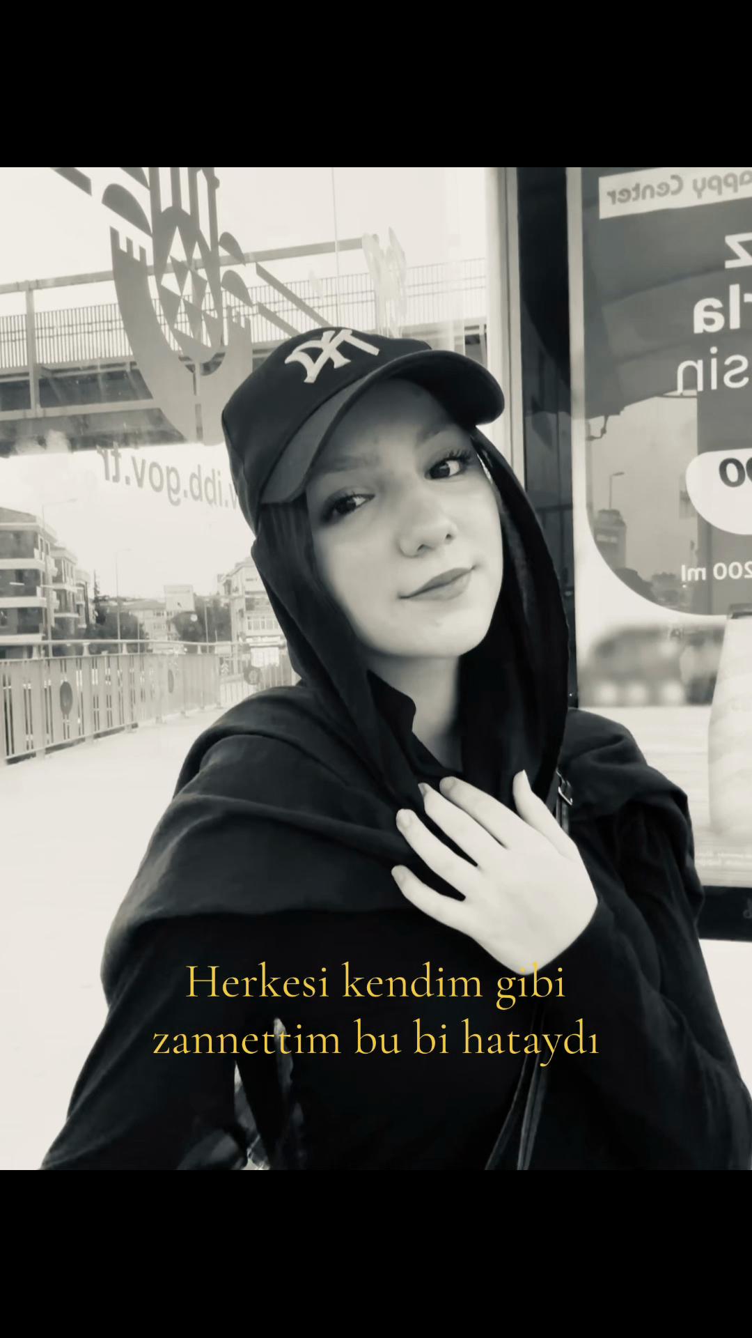@𝐙𝐞𝐡𝐫𝐚😶🌫️