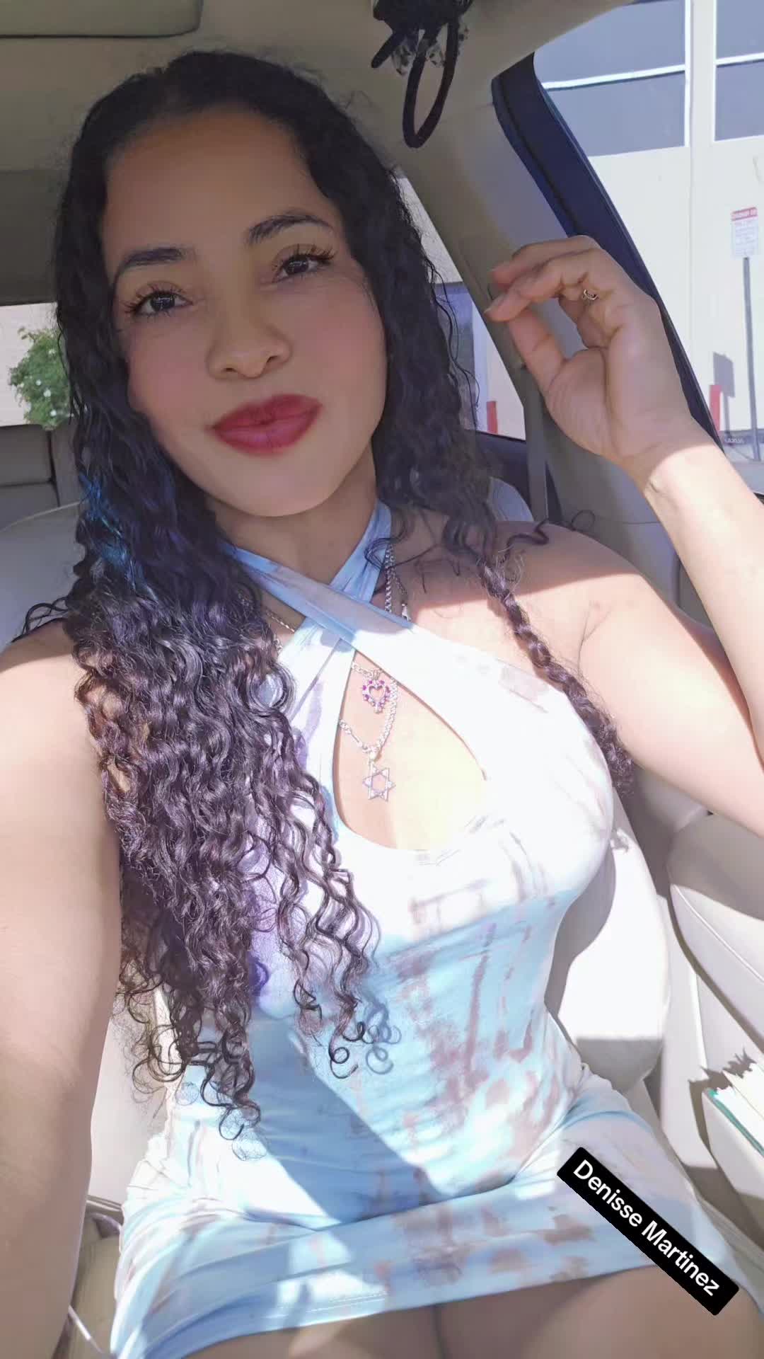 @villamarDenisse&reg;