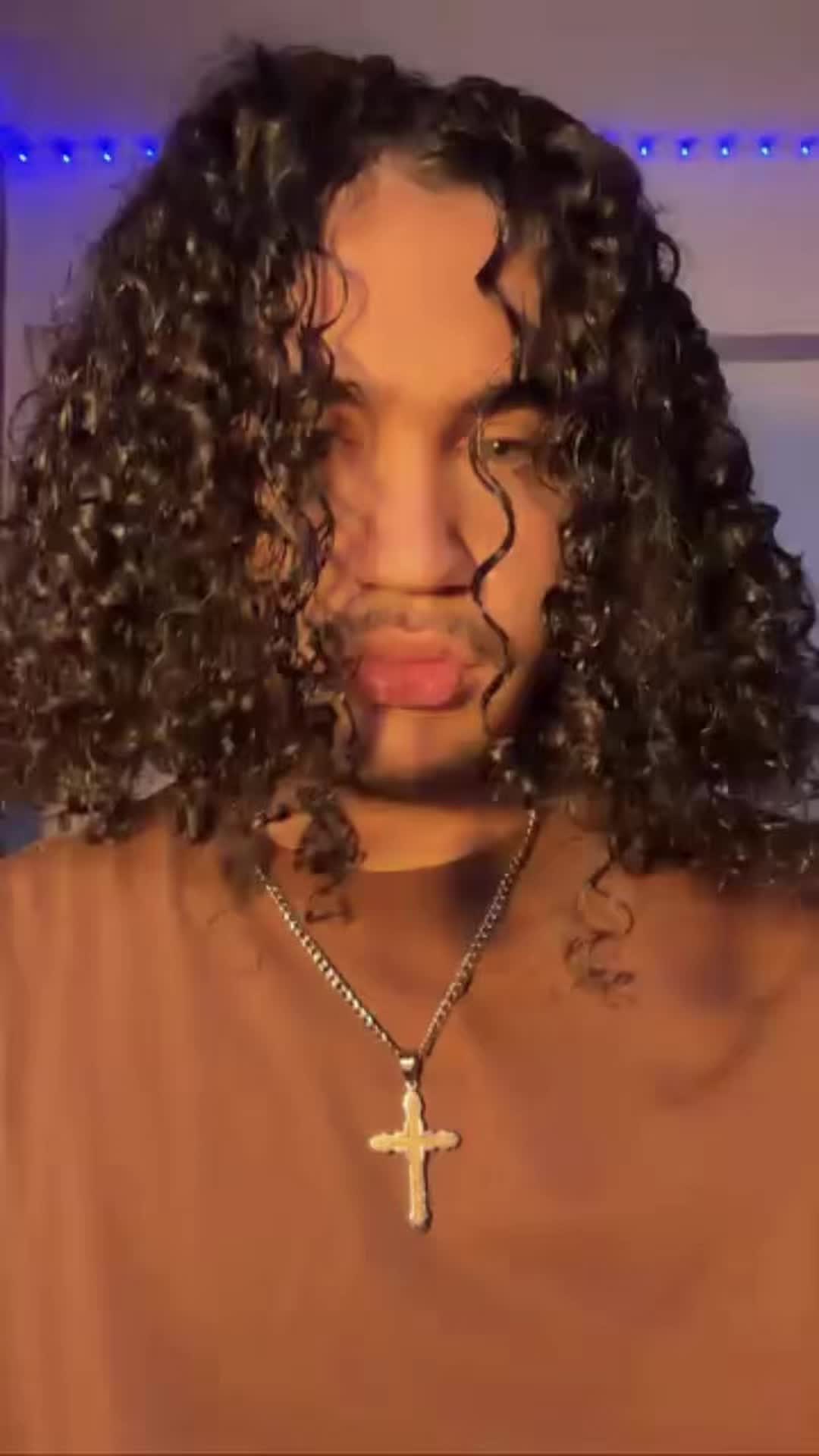 @nicolee