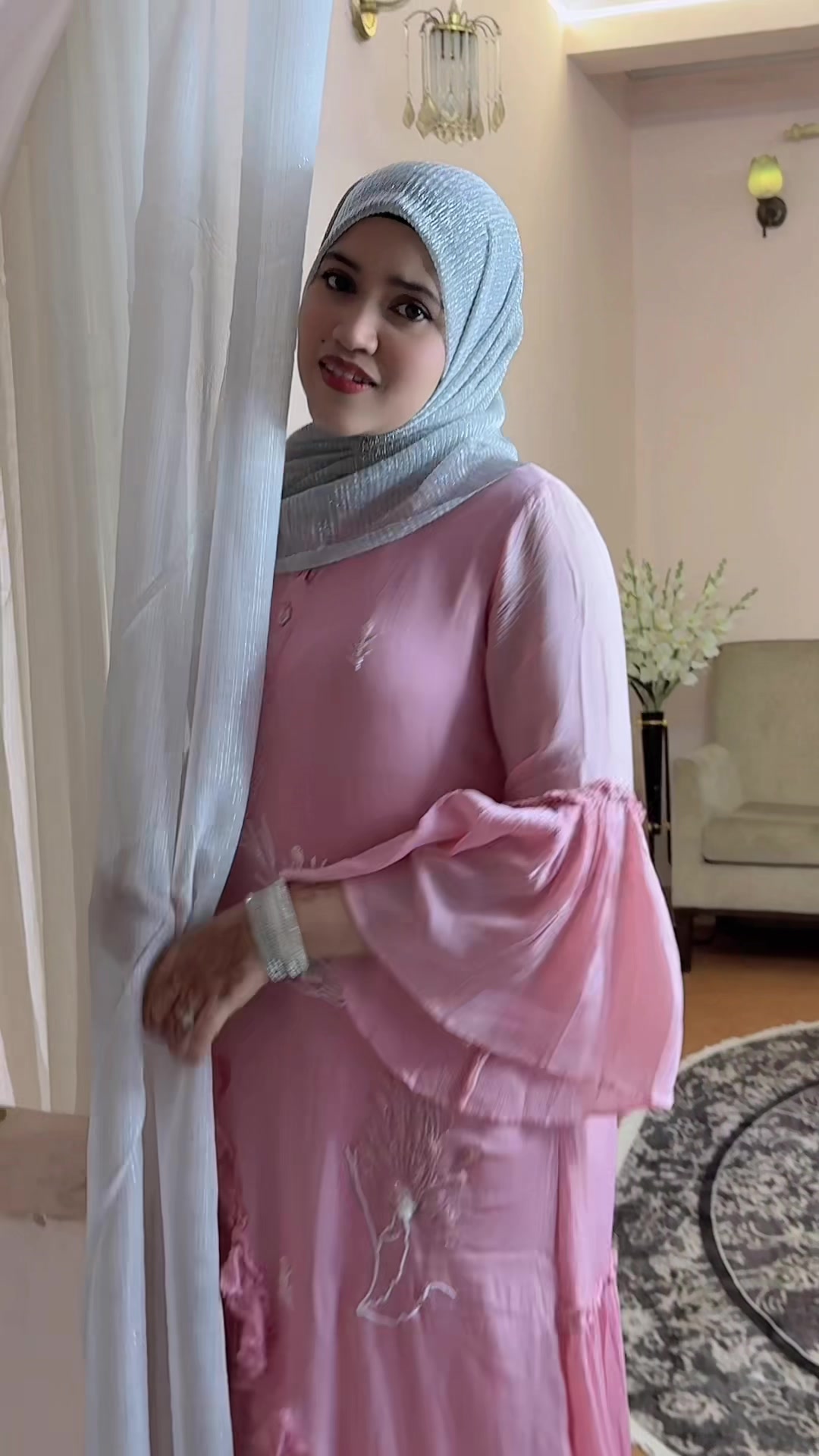 @zainab khan