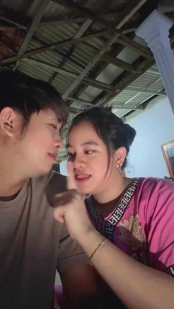 @putri bhawell