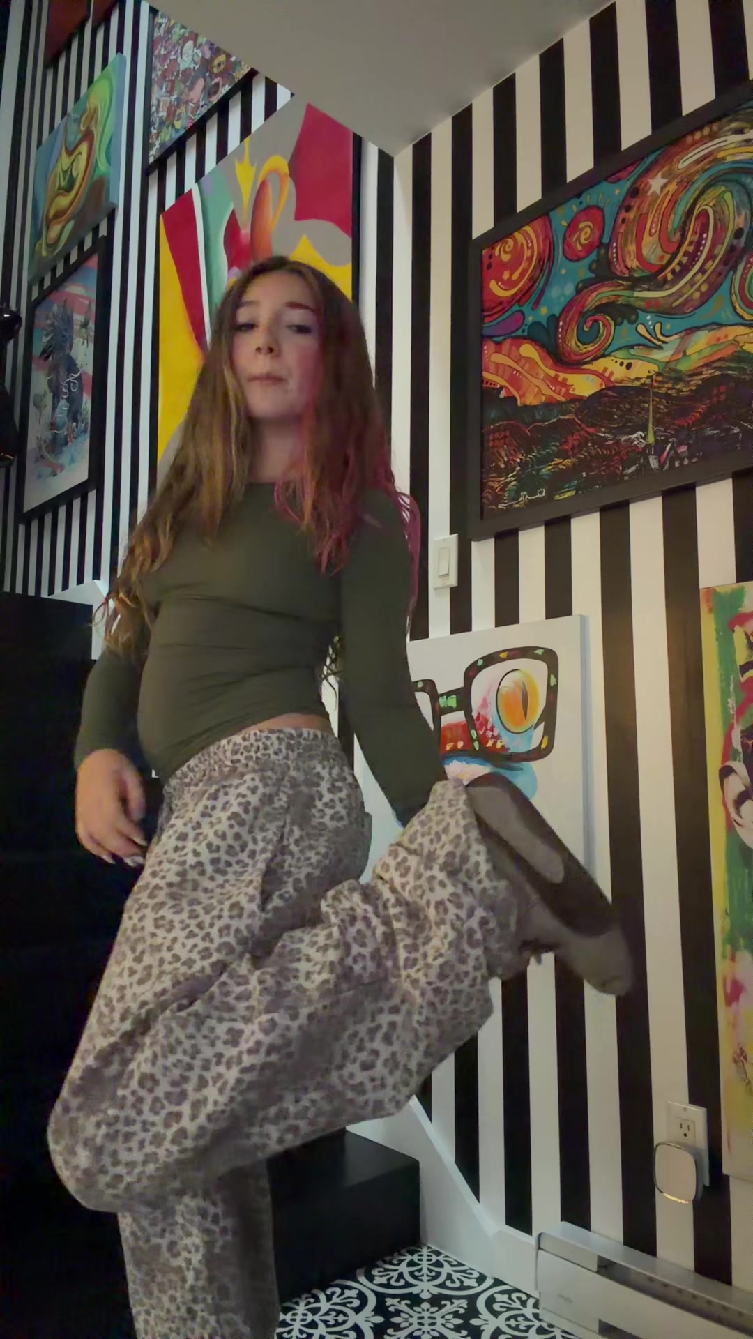 @𝐂𝐥𝐞́𝐦𝐞𝐧𝐭𝐢𝐧𝐞 🦄