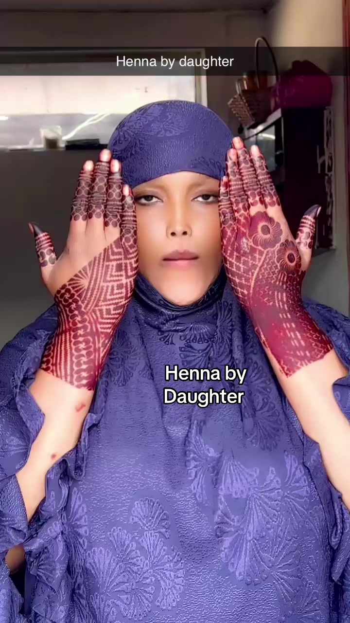 @hennabydaughter2