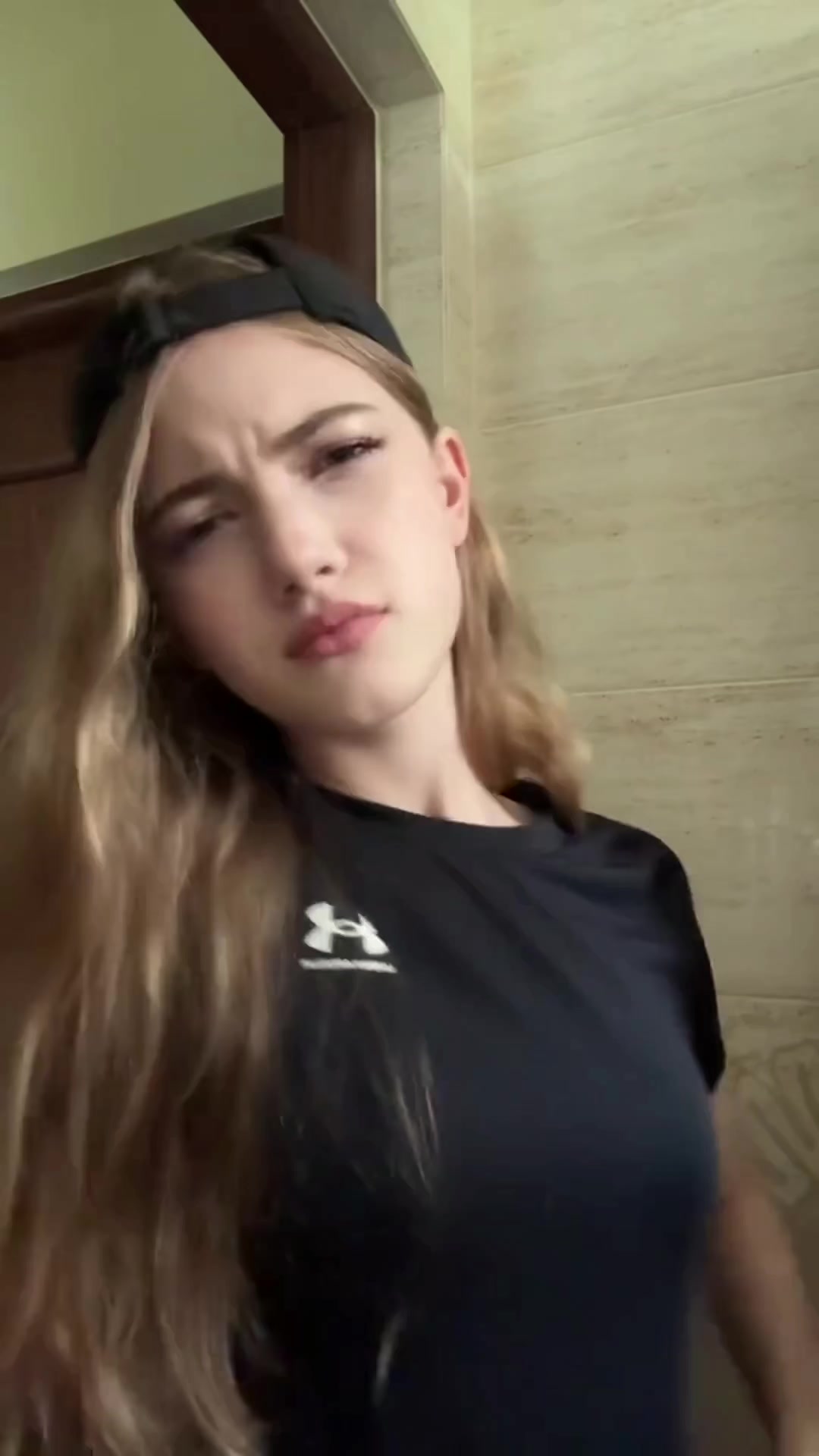 @Eva