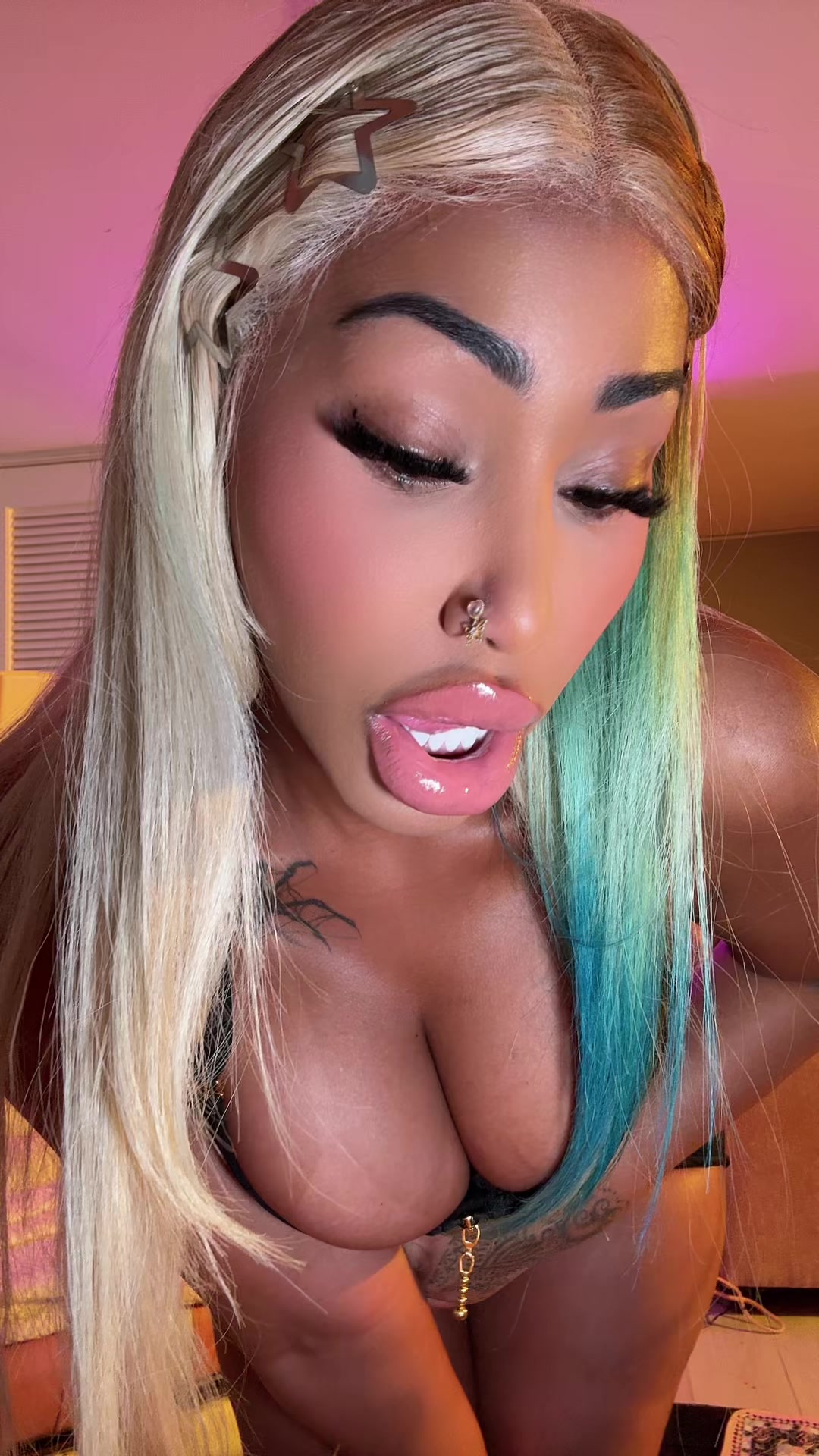 @LEYA🍑