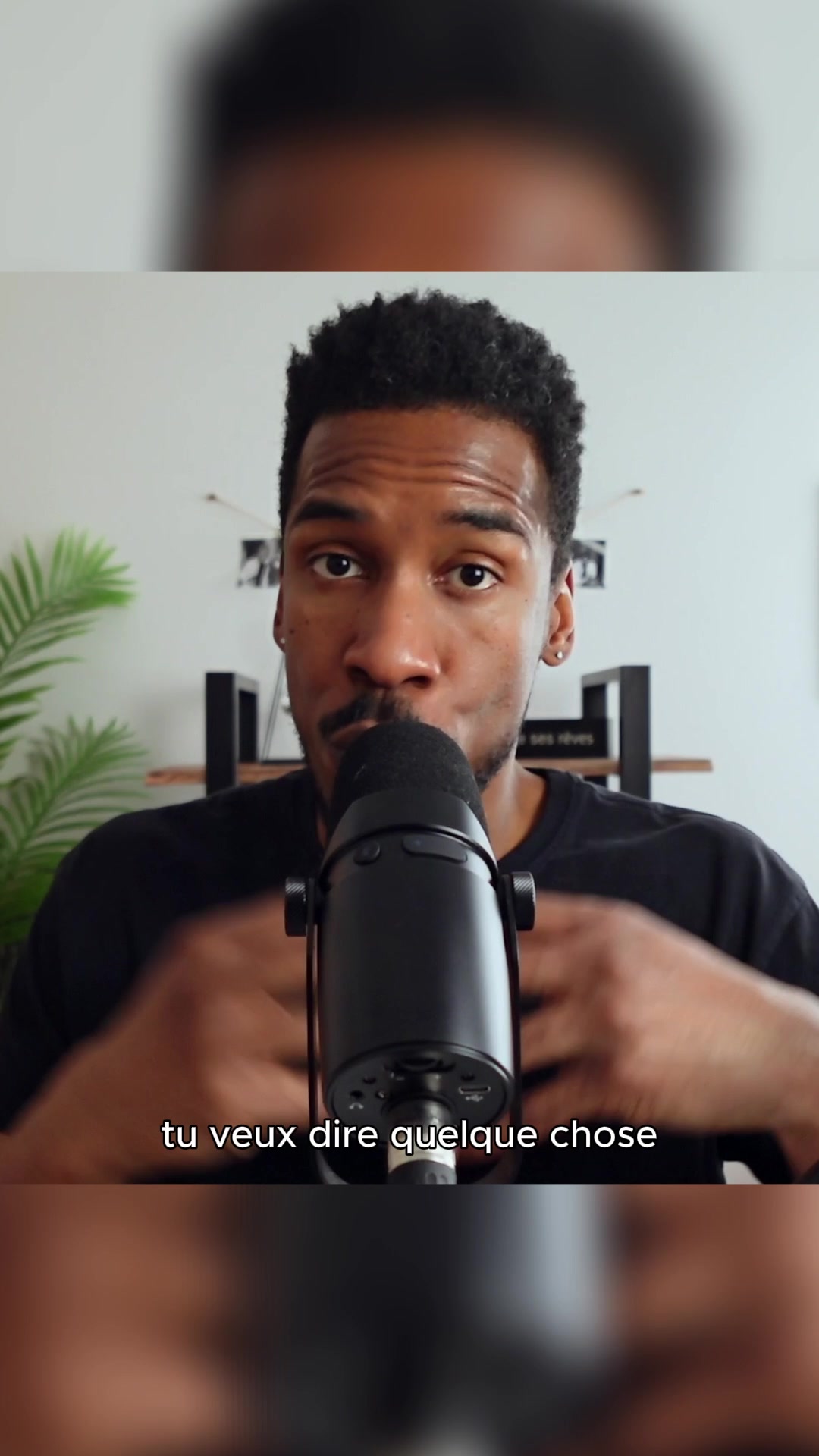 @Élémo
