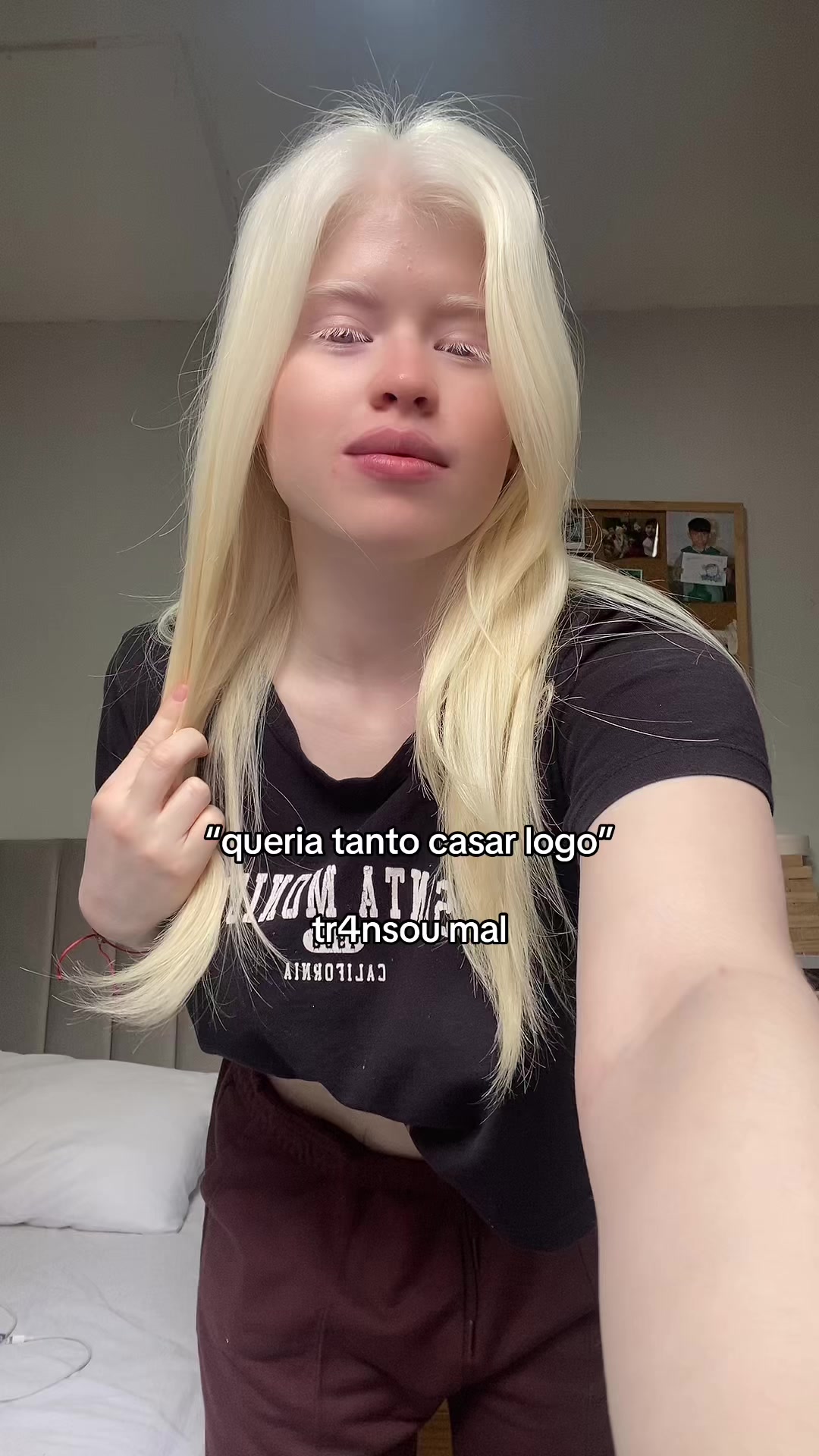 @bella